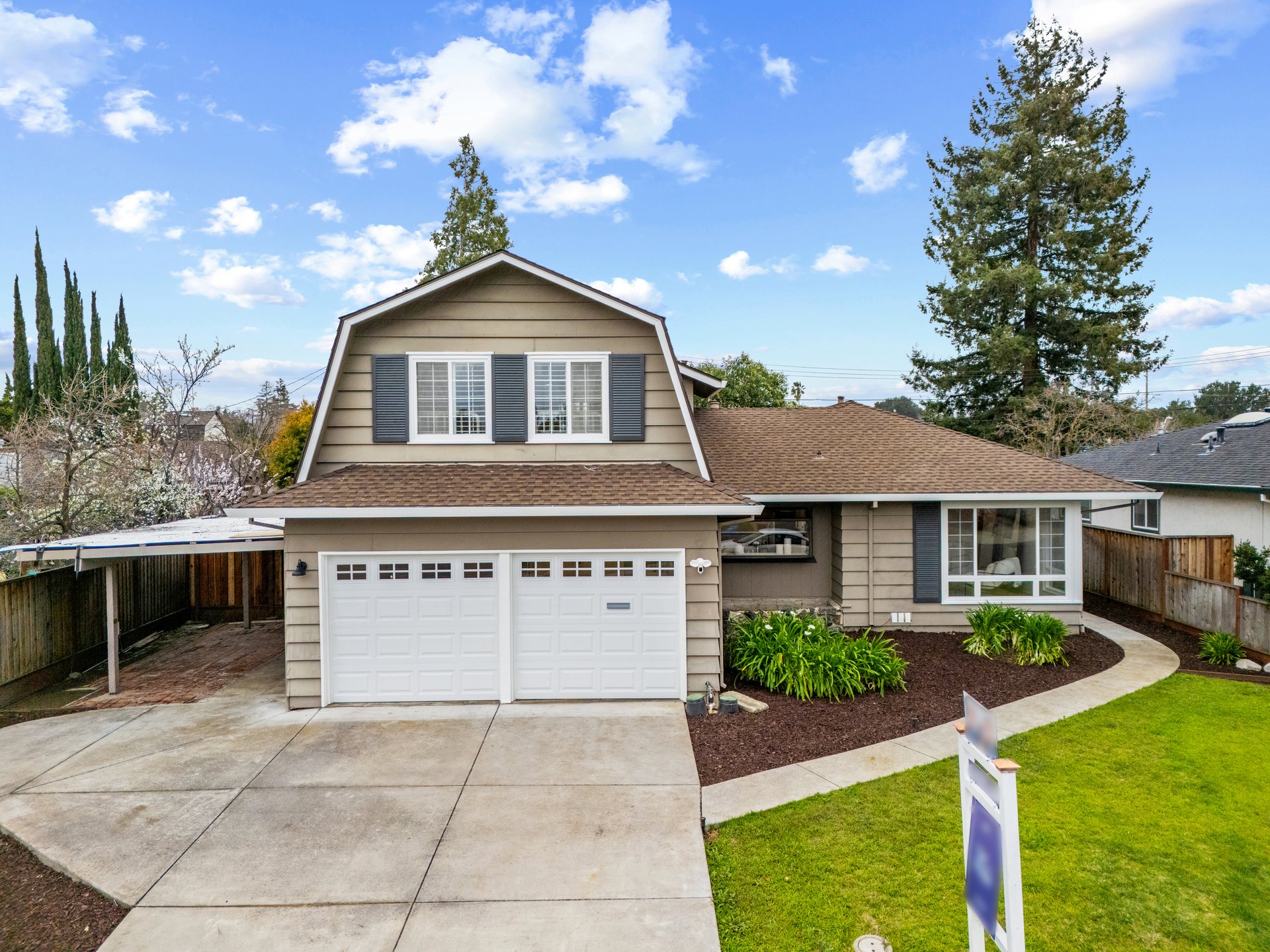 699 Cornell DR
