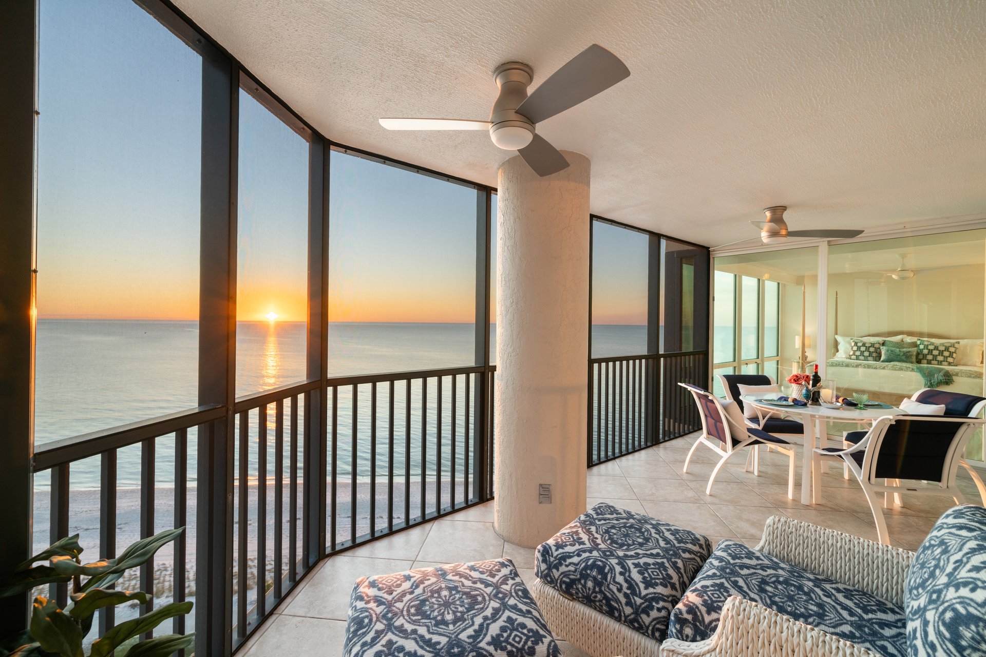 VISTAS 903 AT PARK SHORE