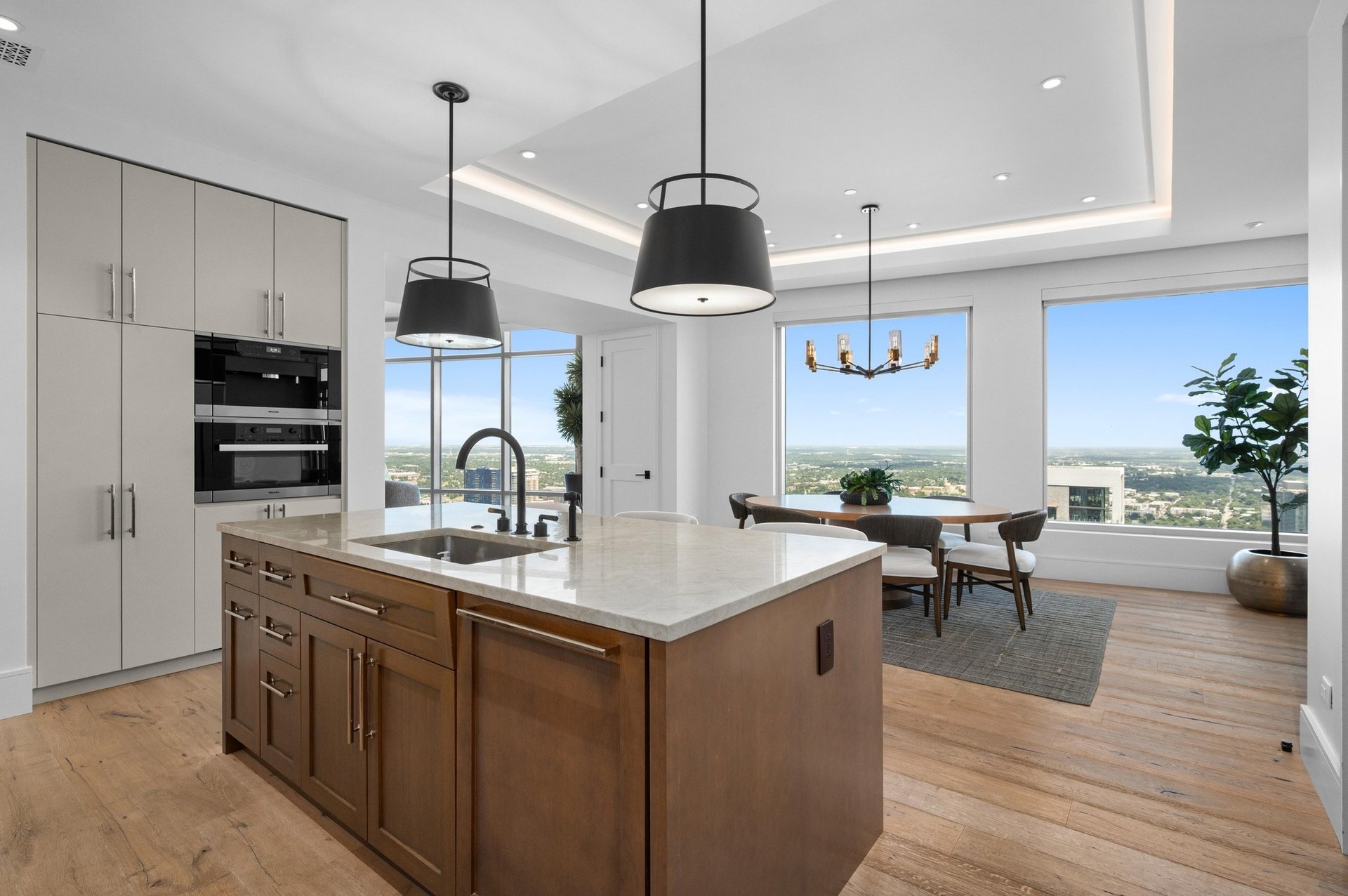 200 Congress Ave #48Y