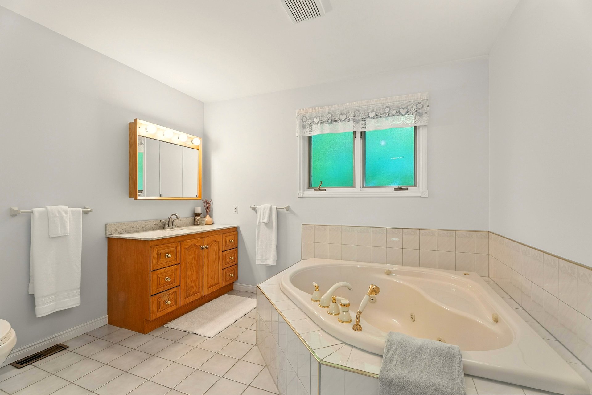 326 Chikopi Road, Magnetawan