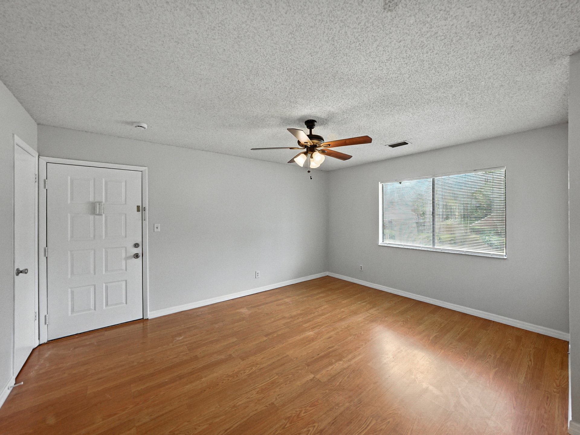 13389 ARBOR POINTE CIR #203