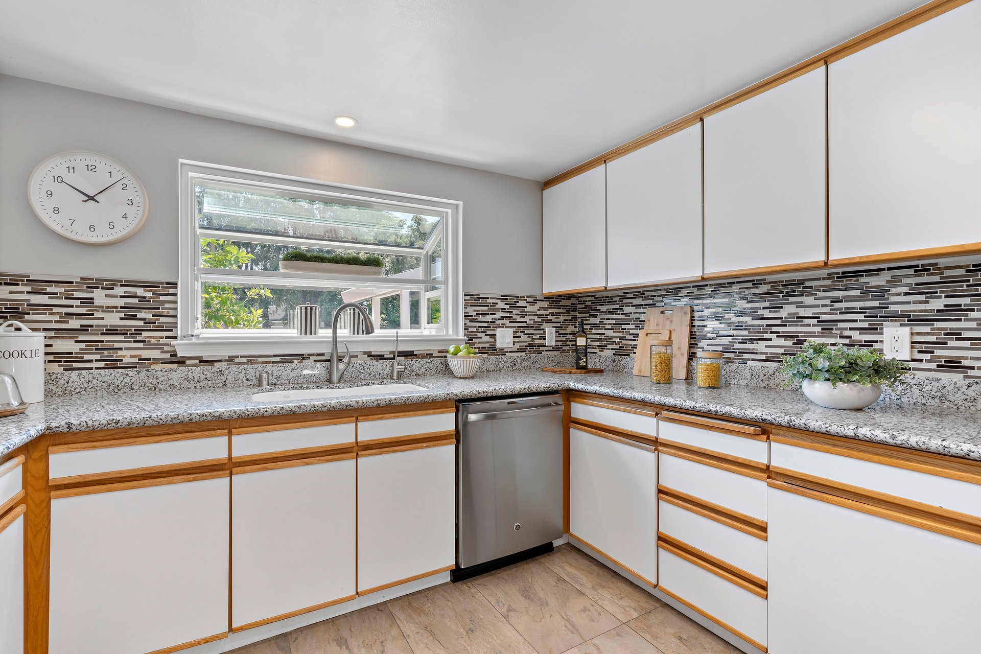 2775 Lantz Avenue