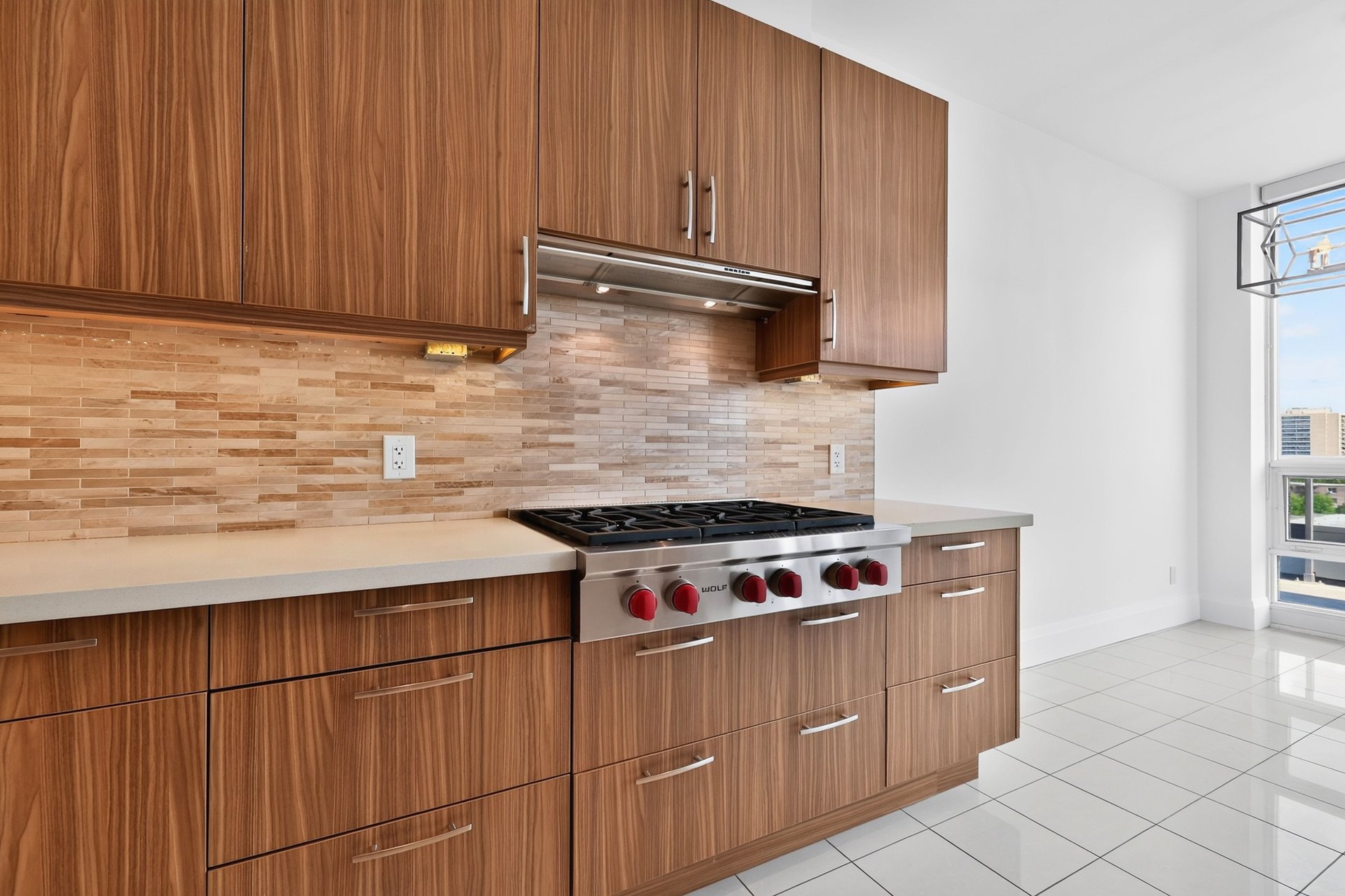 808-11 Bronte Road, Oakville