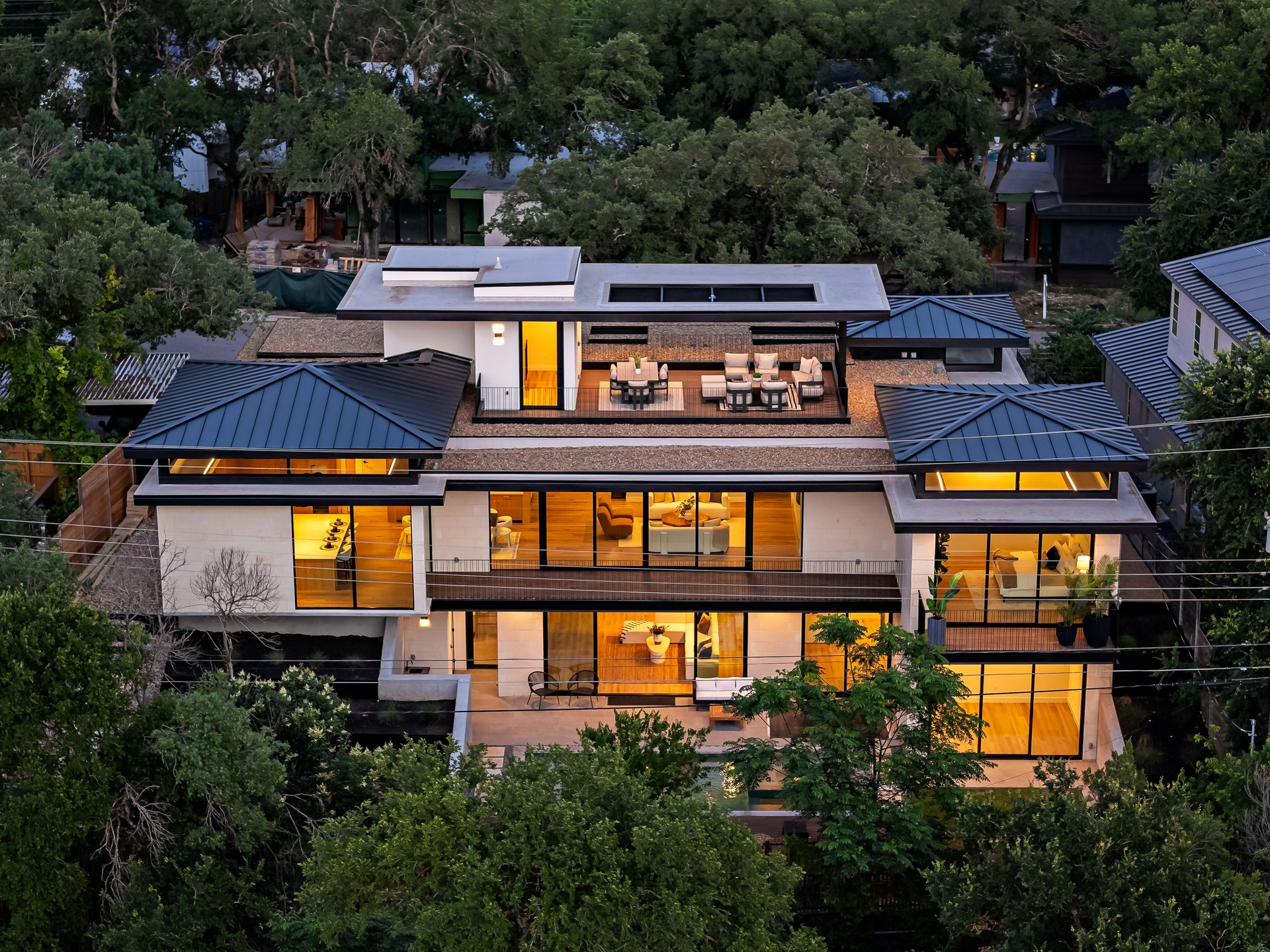 CEDARVIEW in Barton Hills