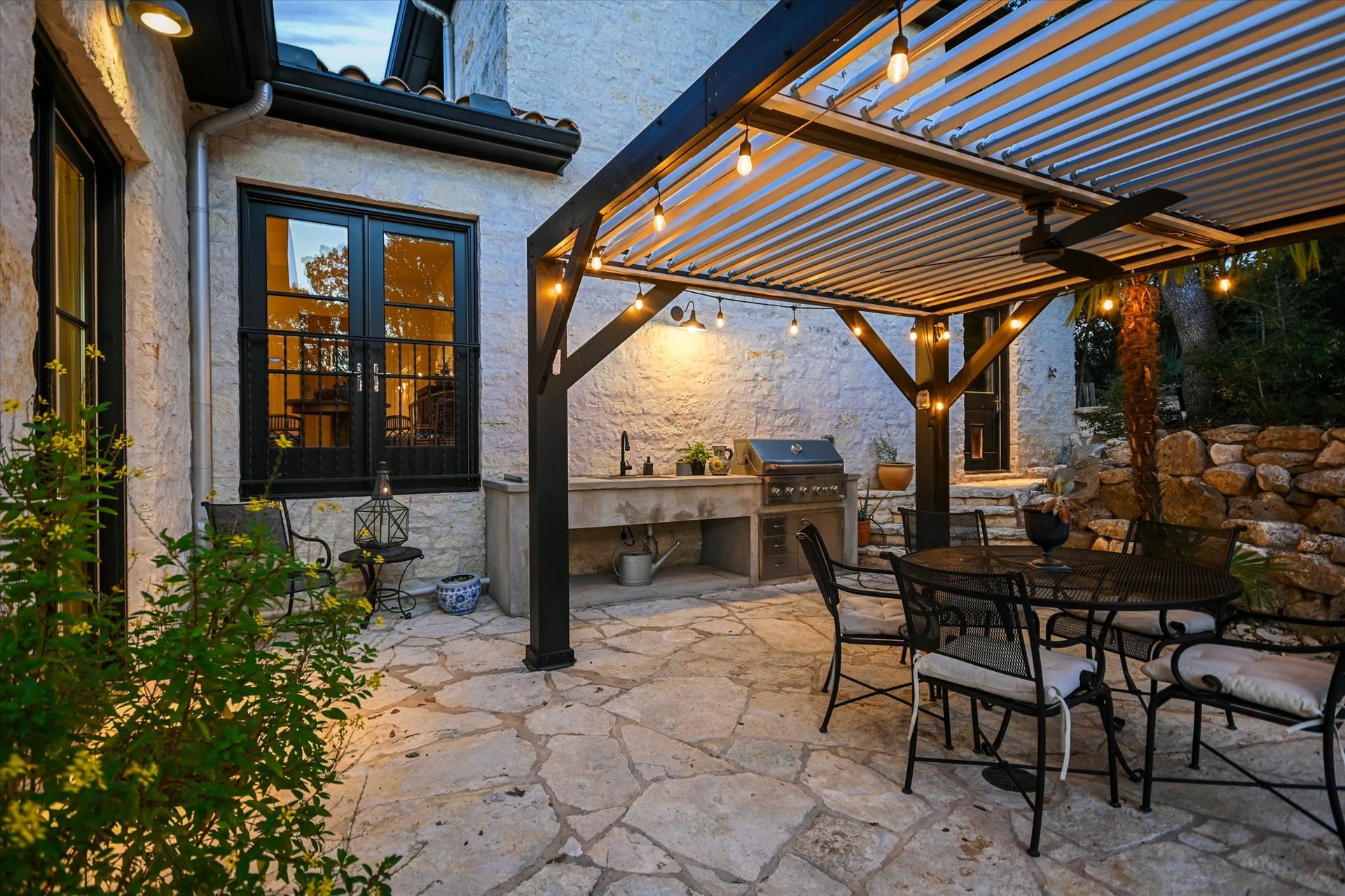 698 Windsong Trail