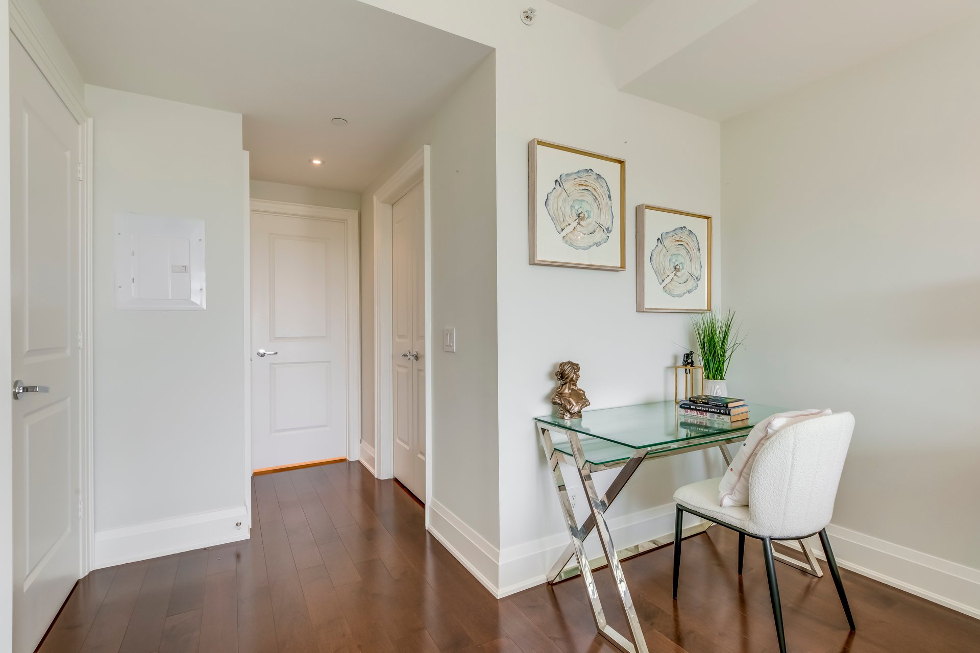 11 Bronte Rd #417