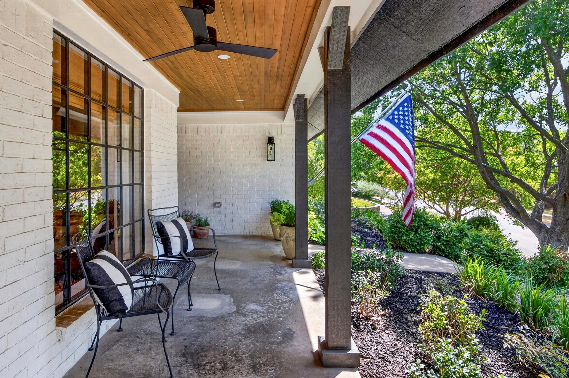 Fully Renovated Ridgmar Home