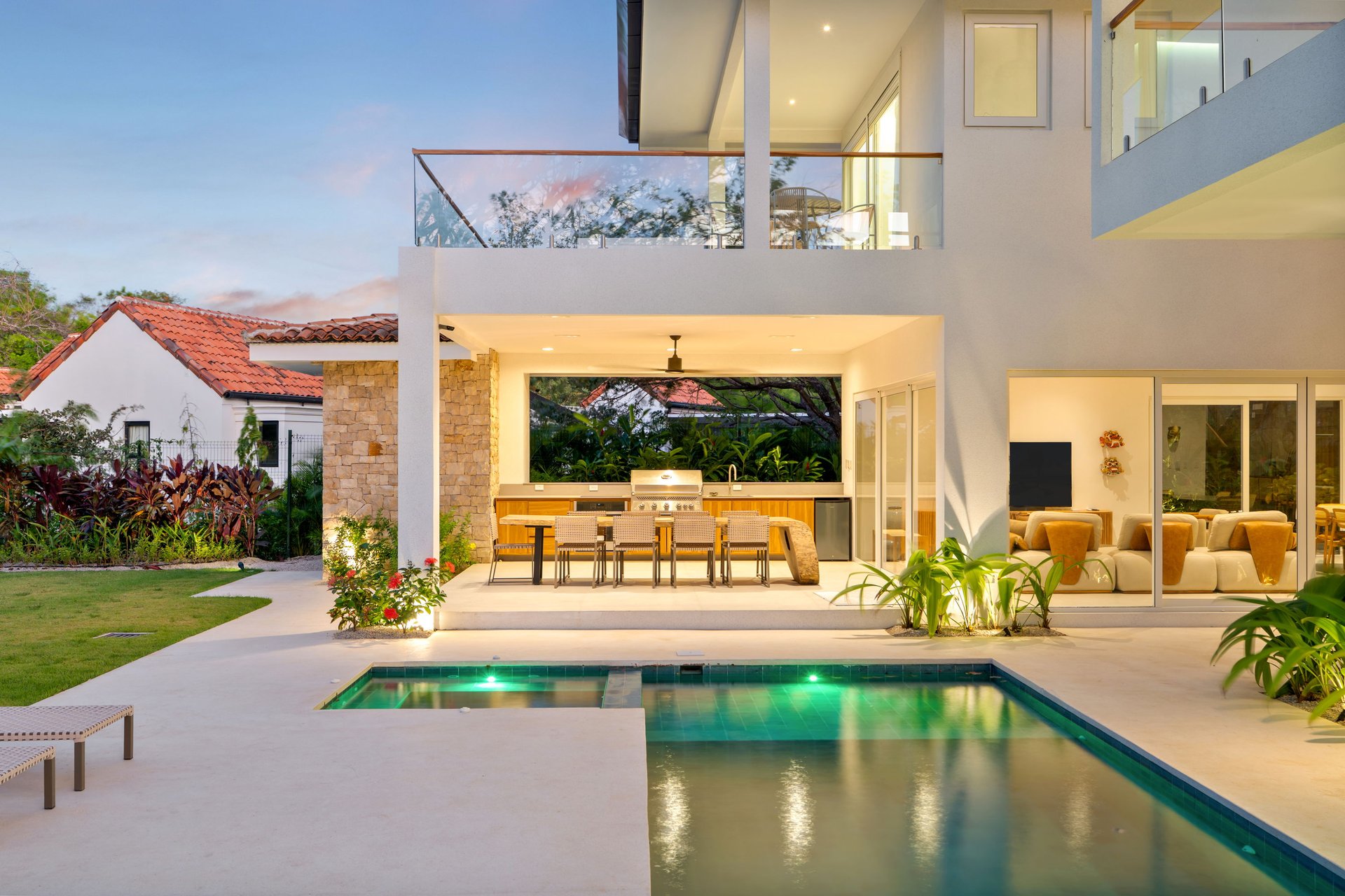 Casa Estrella de Mar | Luxury 5-Bedroom Beachside Home for Sale in Las Golondrinas, Hacienda Pinilla