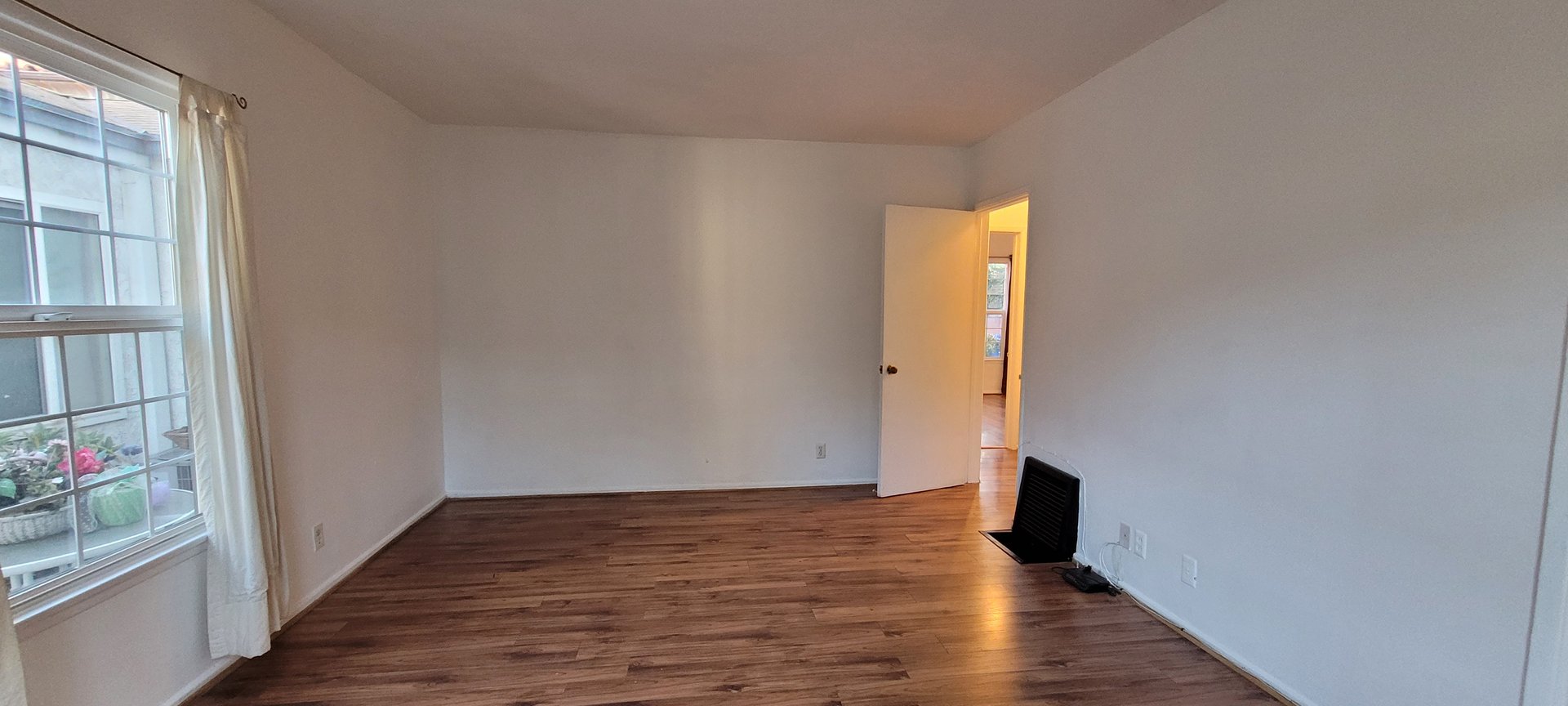 4 Units in Los Angeles
