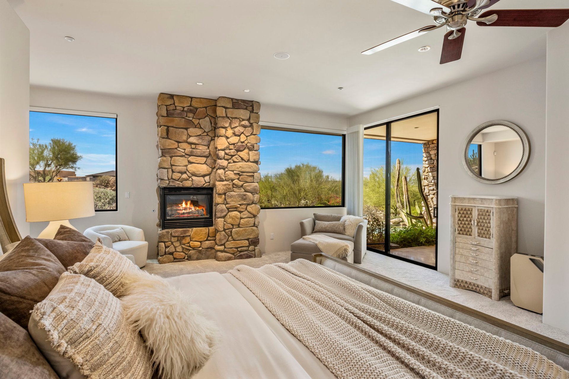 11087 E Harris Hawk Trail