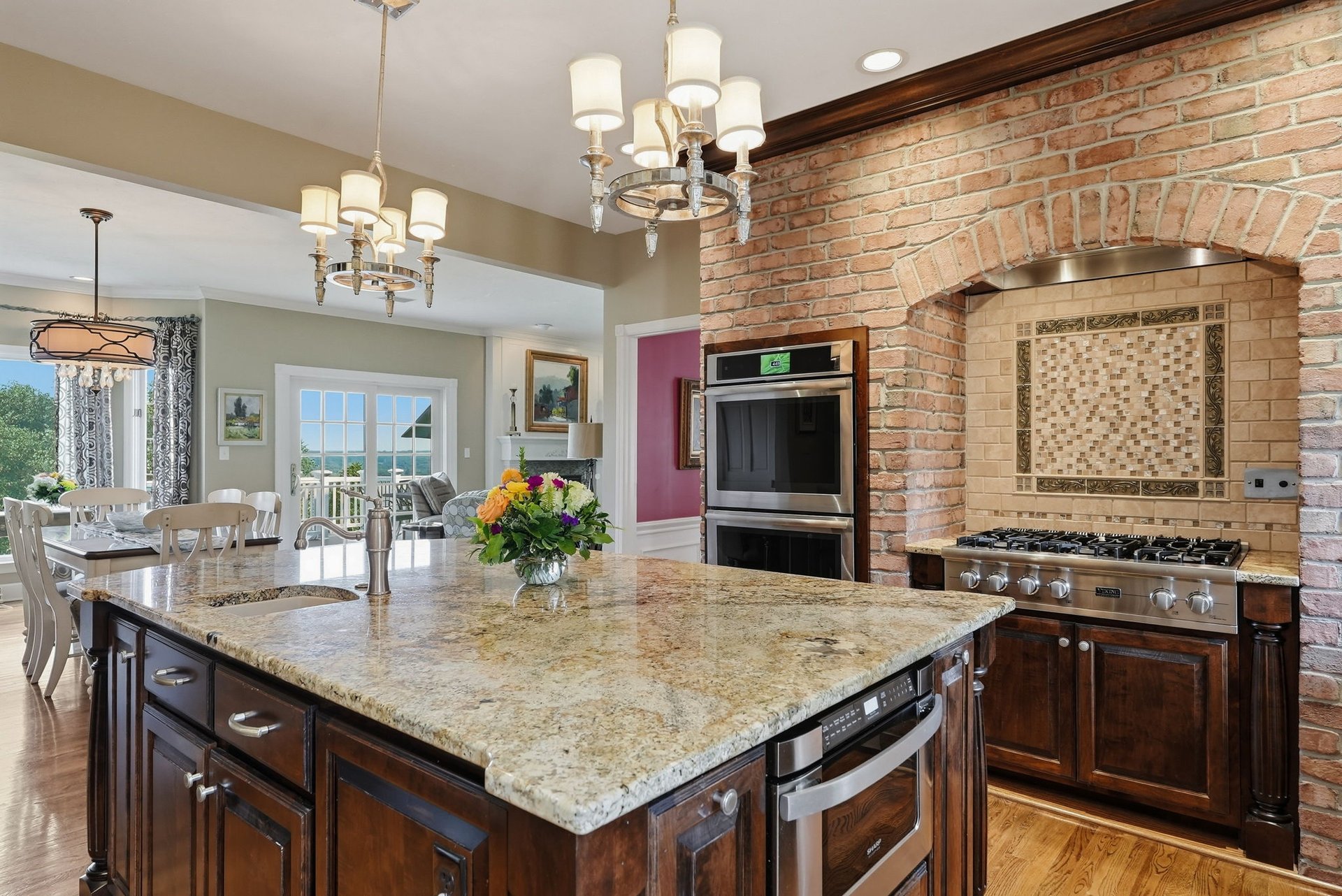 337 Snowberry Circle