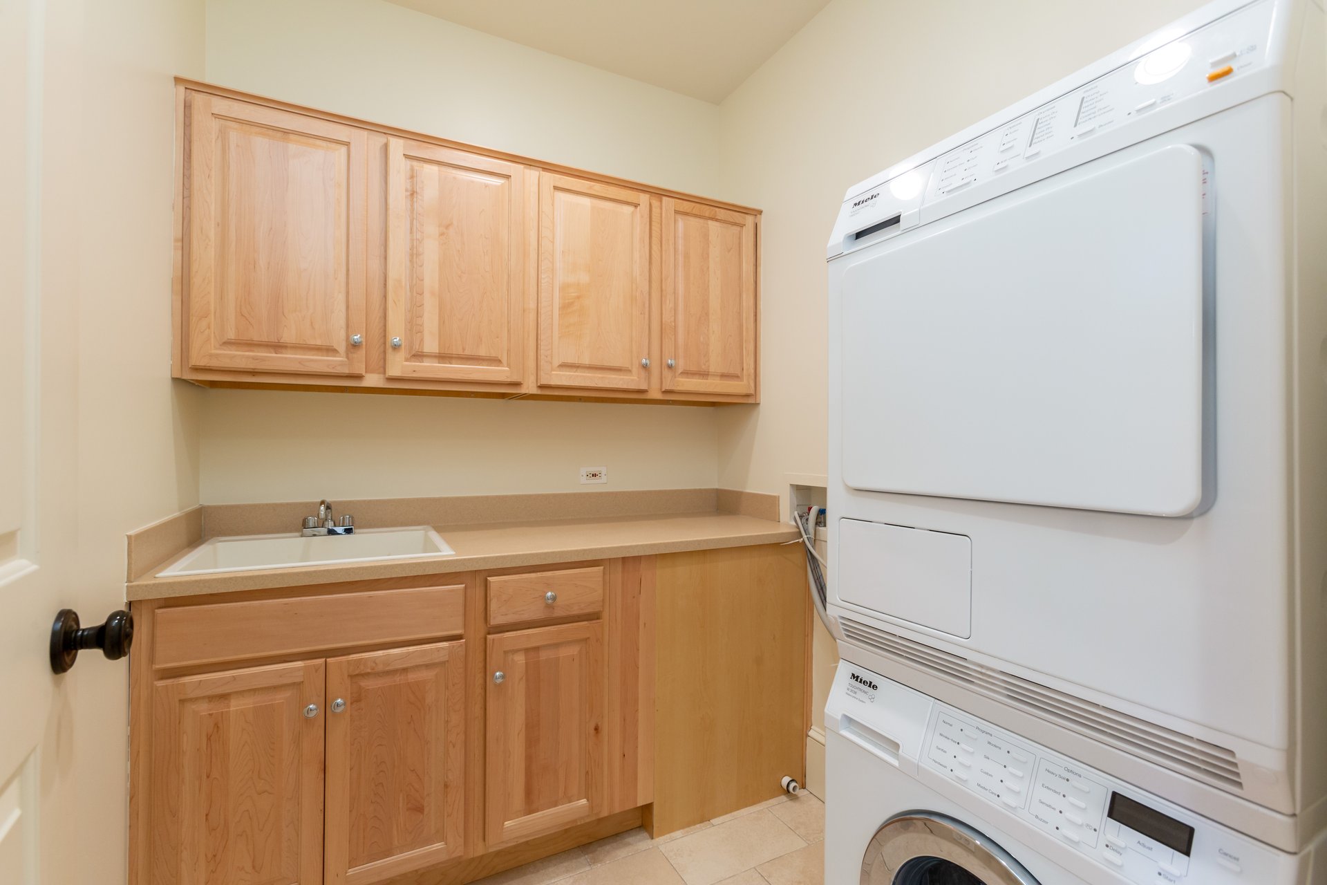 2608 36th Place NW
