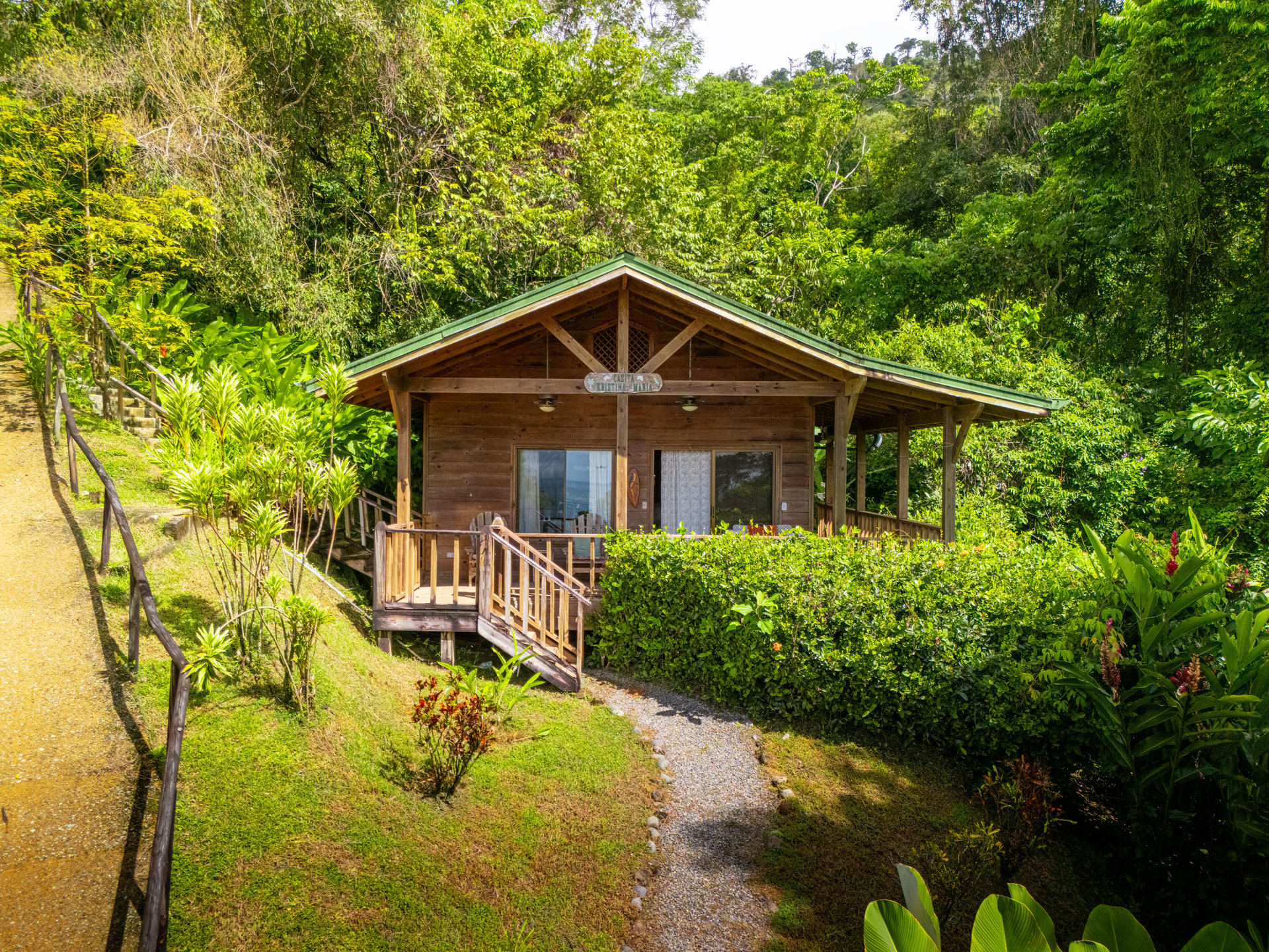 VILLA KRISTINA MARIA - 3.84 ACRES - PERLA DE BALLENA ESTATES