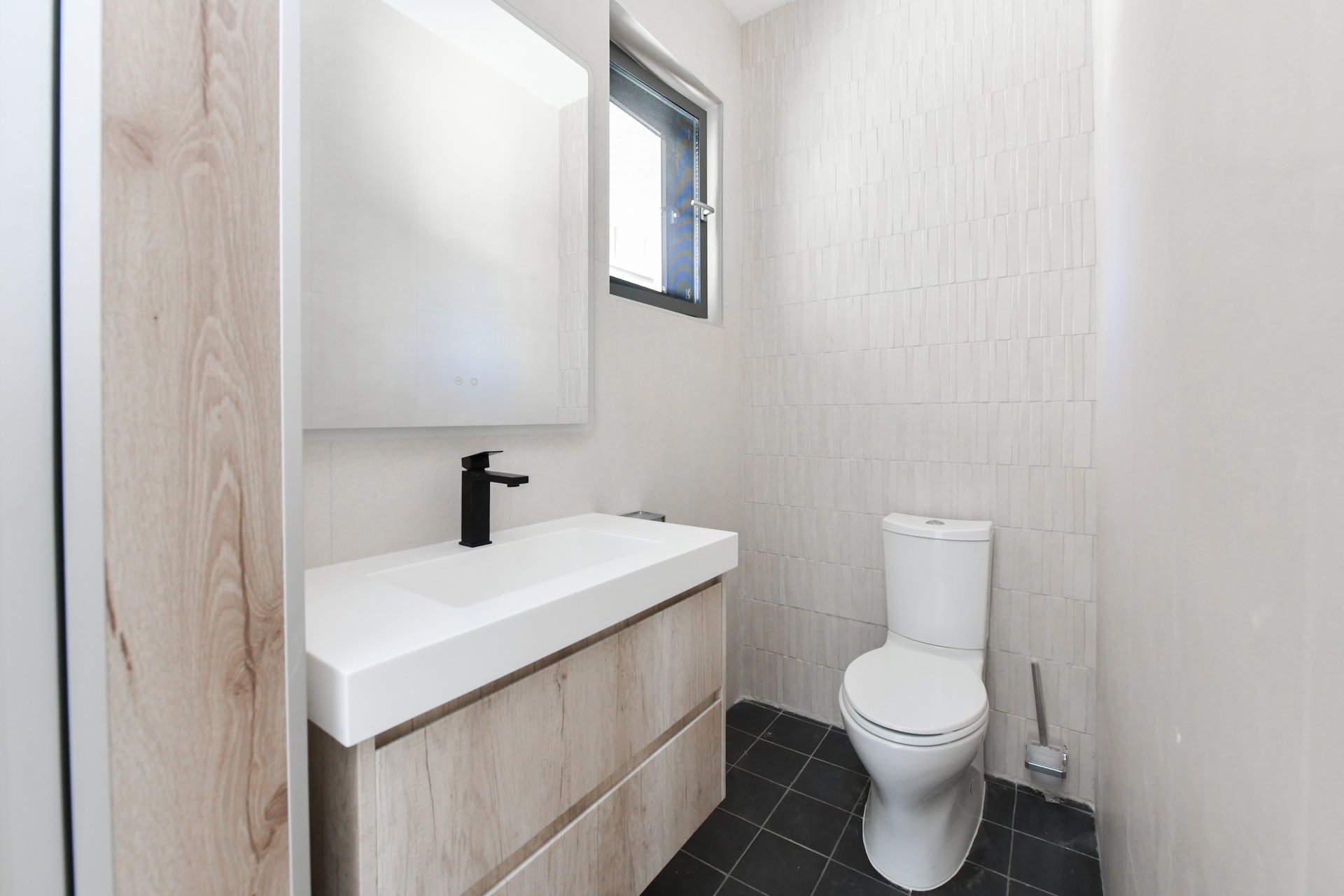 Walishali Condominium Unit 2-21