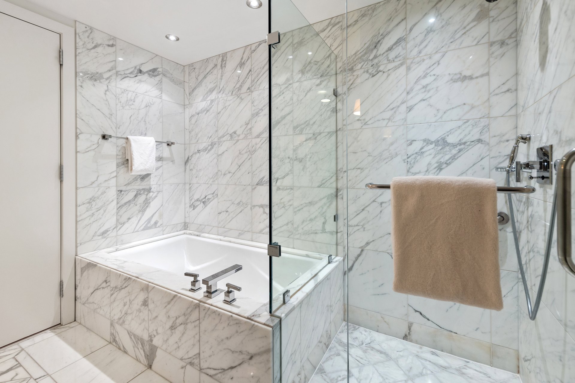 St. Regis Residence 24A