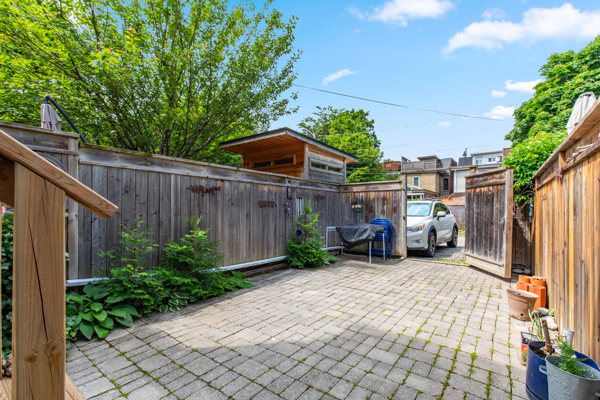 138 Major St