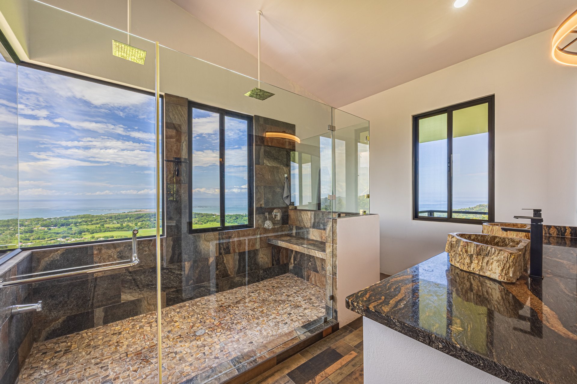 Casa Enigma - Iconic 180° Ocean View Home