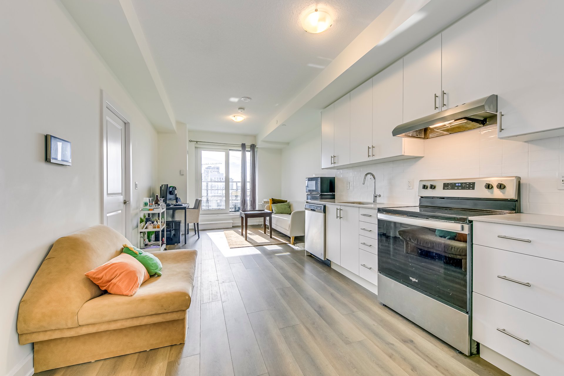 3200 William Coltson Ave #906