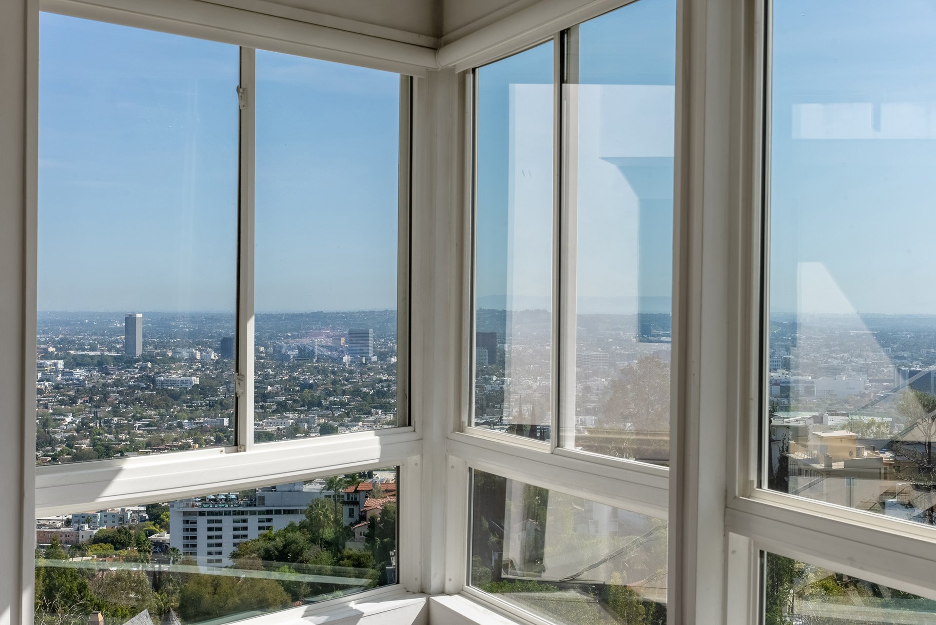 8460 Franklin Ave, hollywood hills