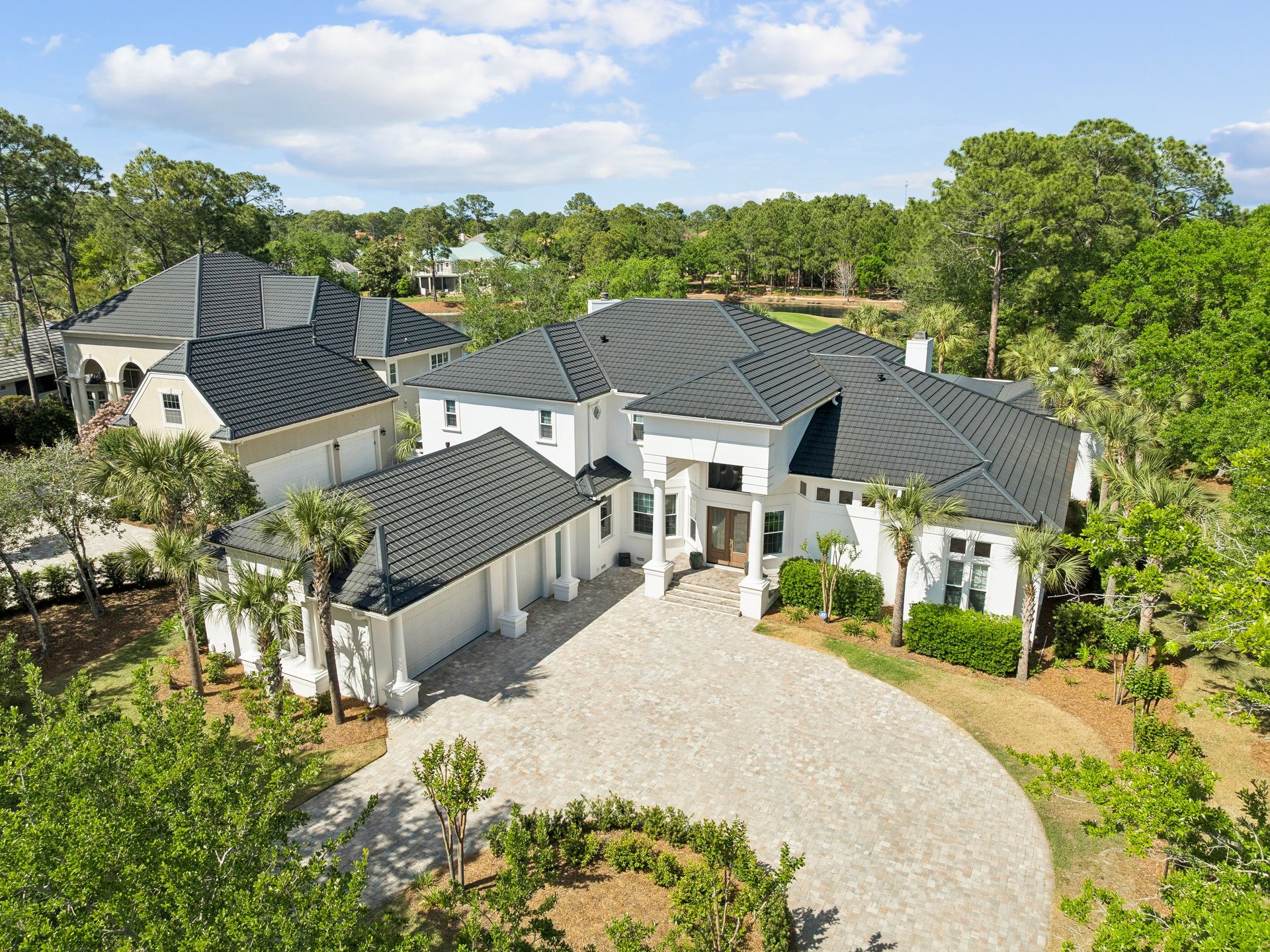 An Elevated Retreat Within Sandestin’s Island Green