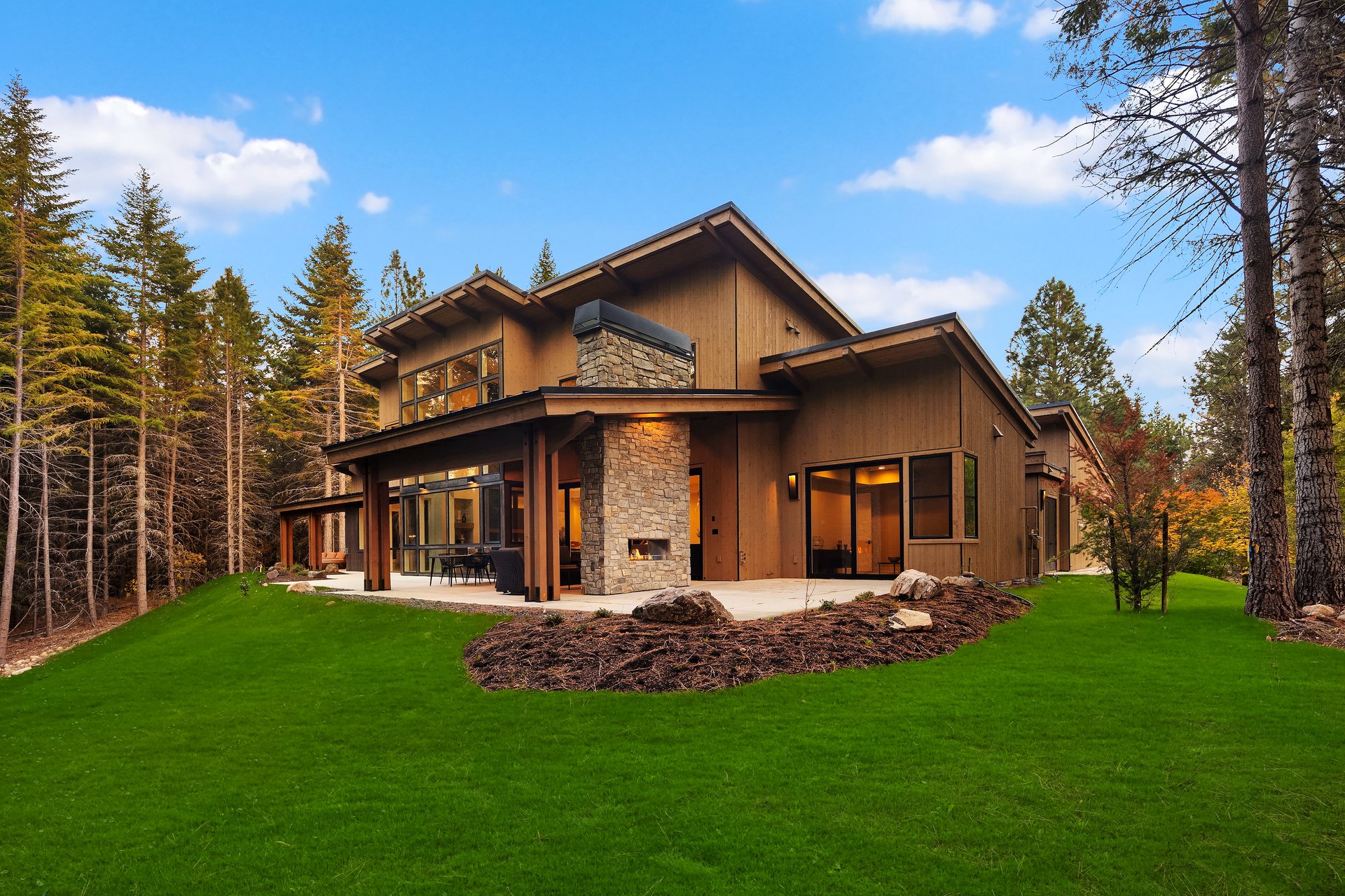 1130 Ruby King Loop
