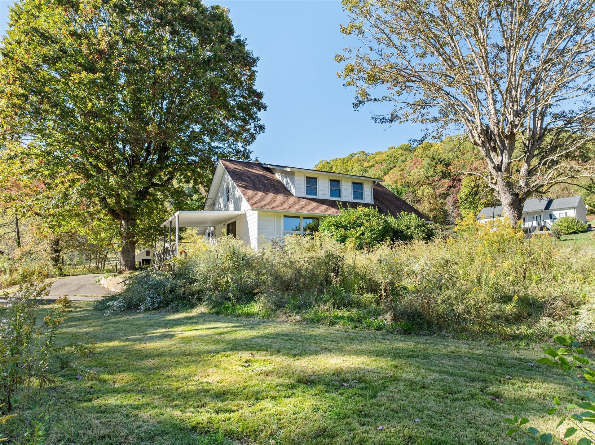 260 Bee Ridge Road