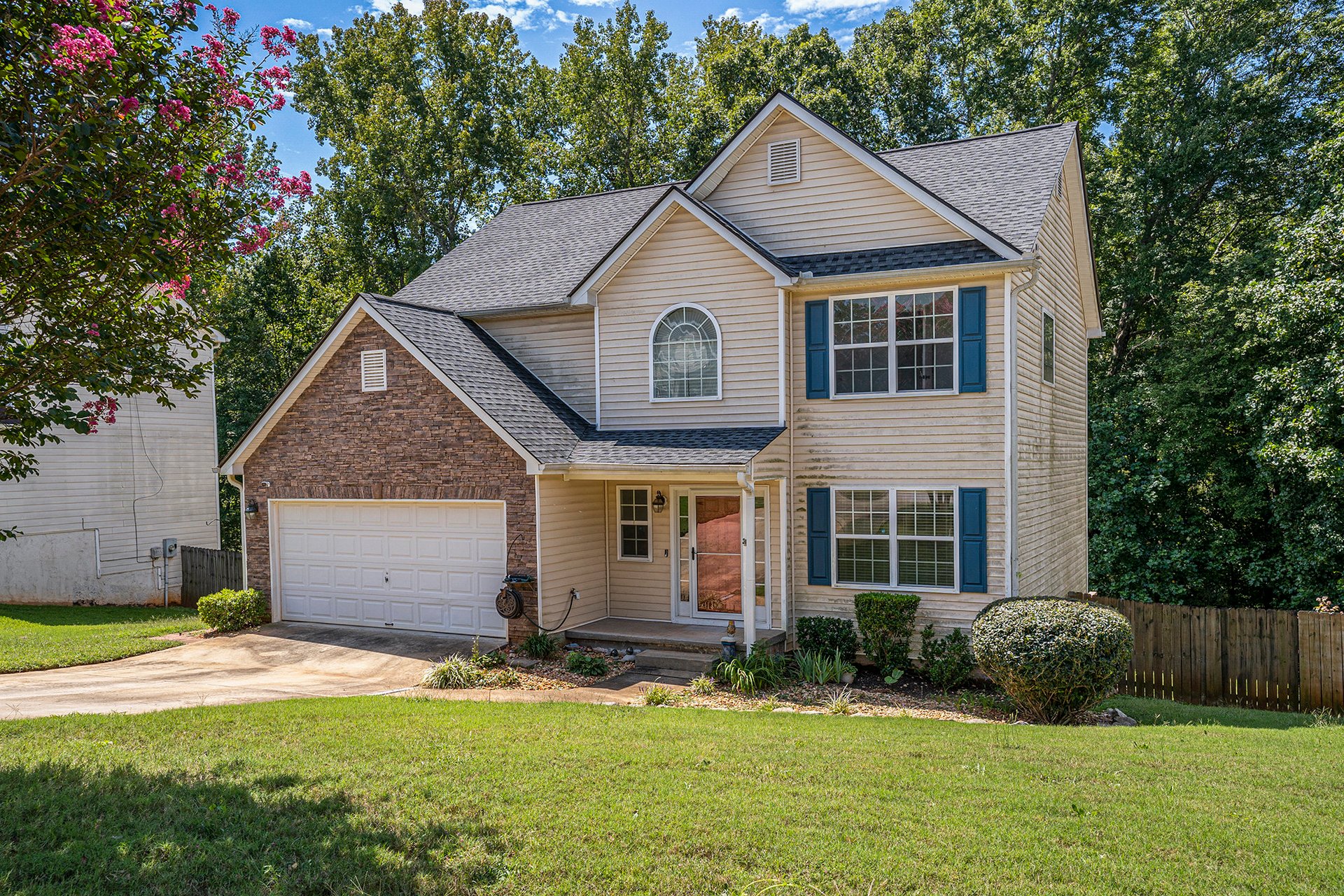 308 Stallings Dr