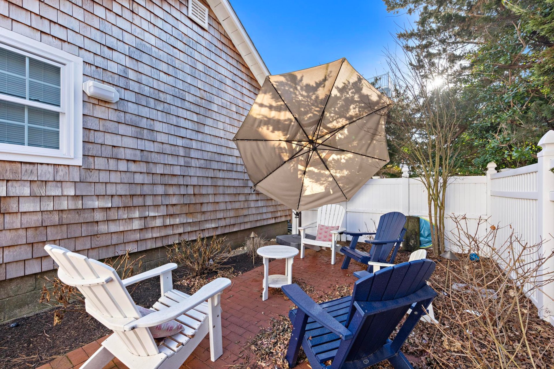 112 8th Street Beach Haven w/Cottage
