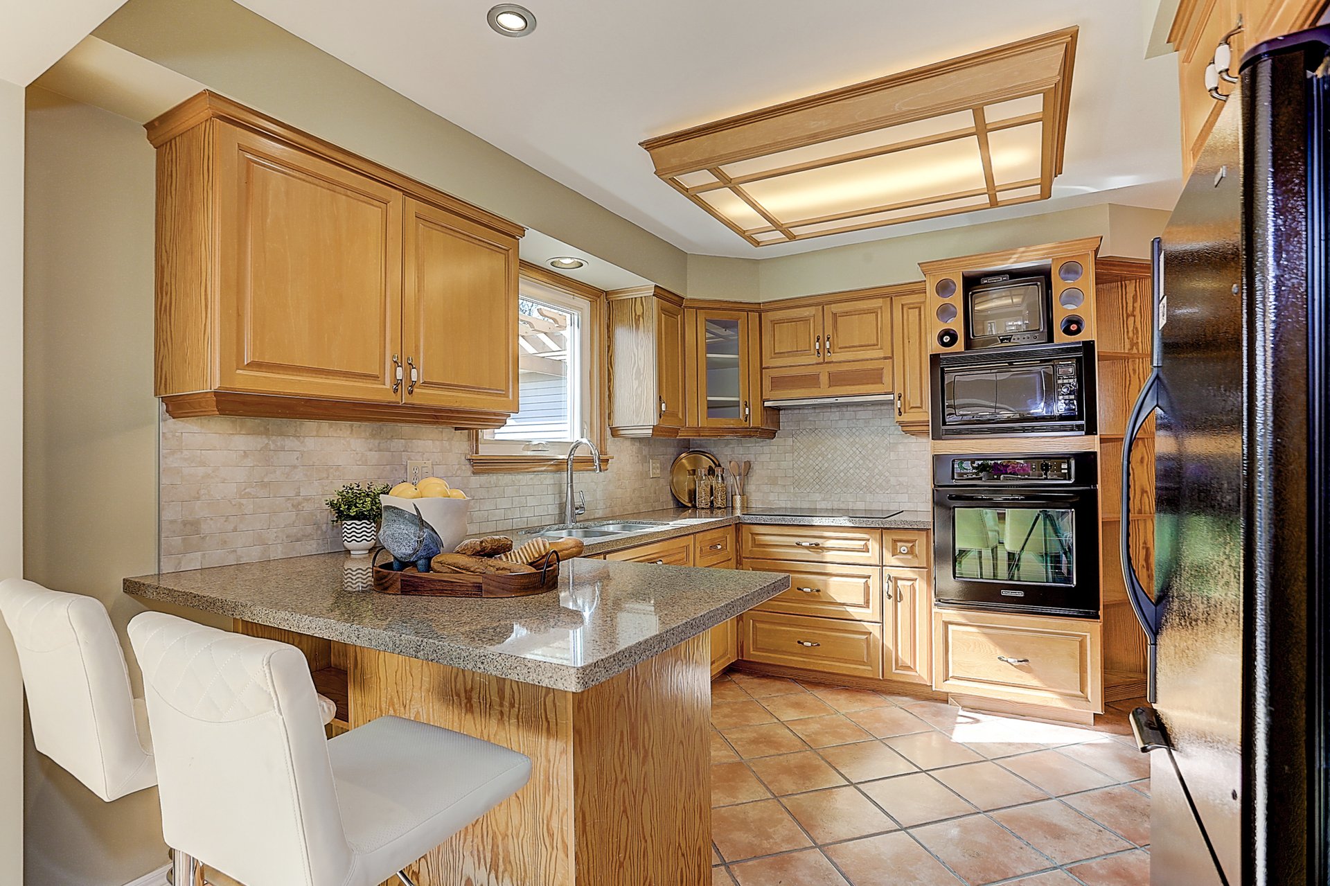 3158 Kilbride Cres