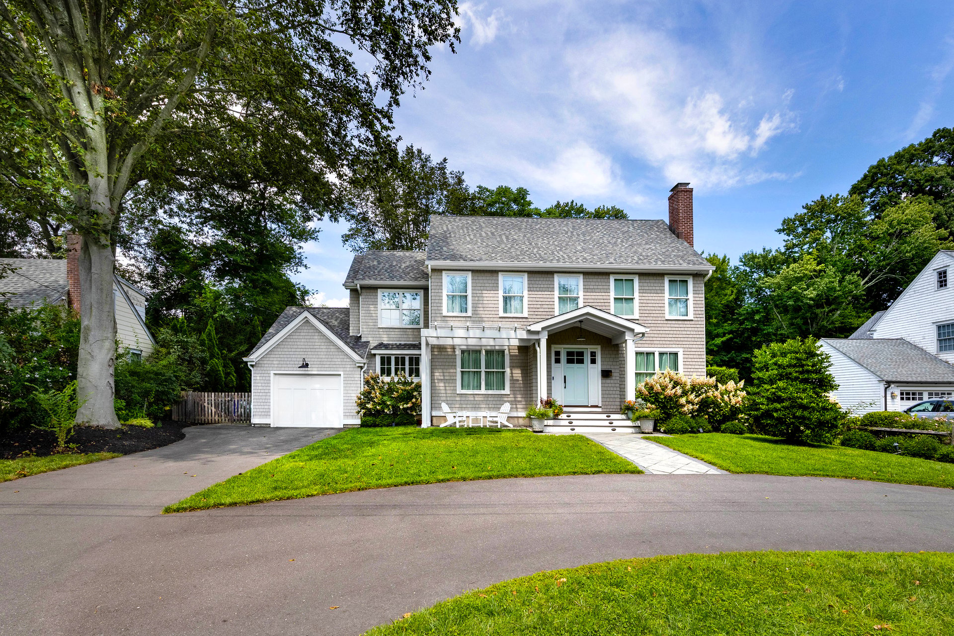 Pristine University Area Colonial