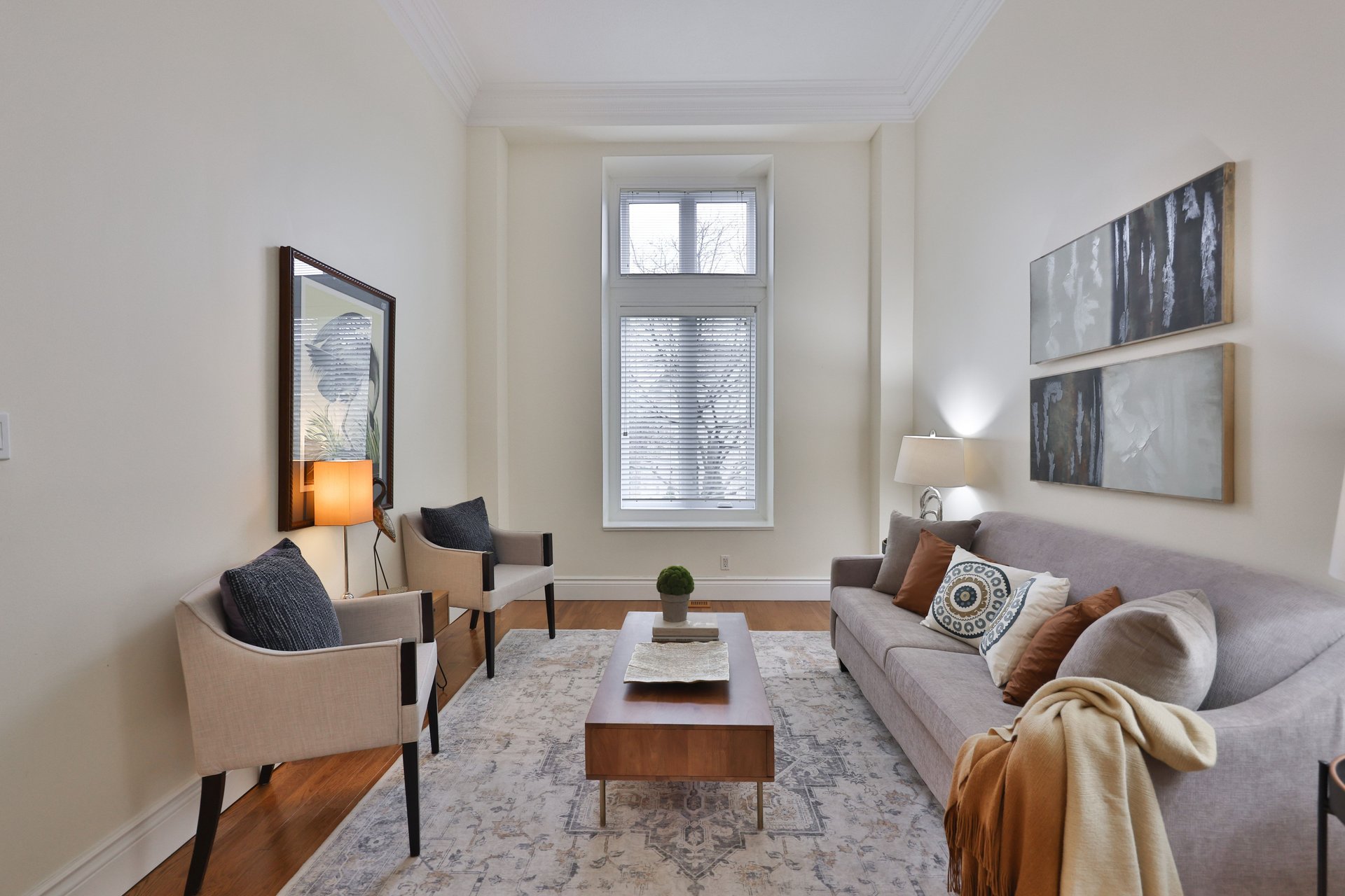 86 Forsythe Street, Oakville
