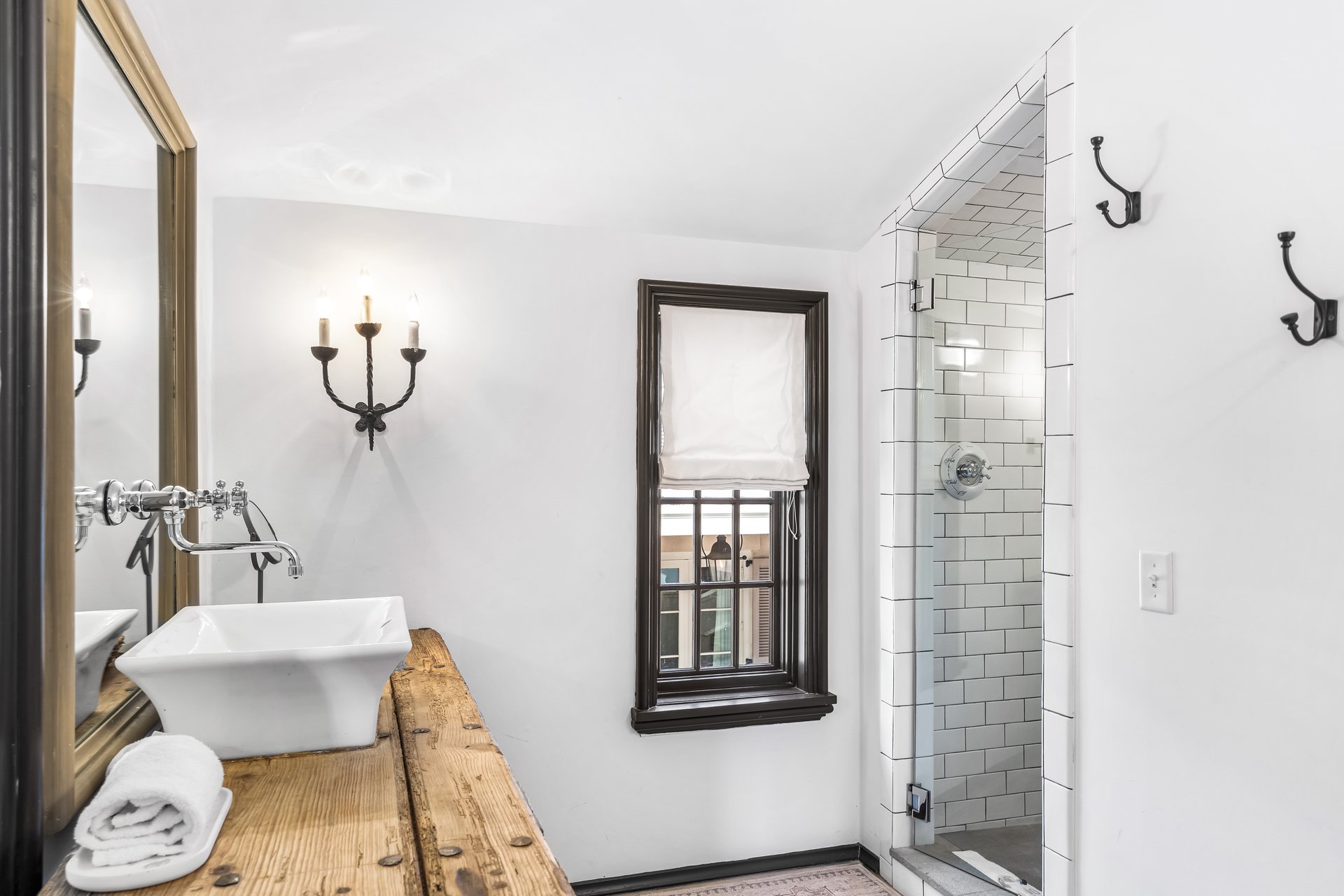 Exclusive Off-Market Luxury Home in Rosemary Beach – 10 N Spanish Town Ln