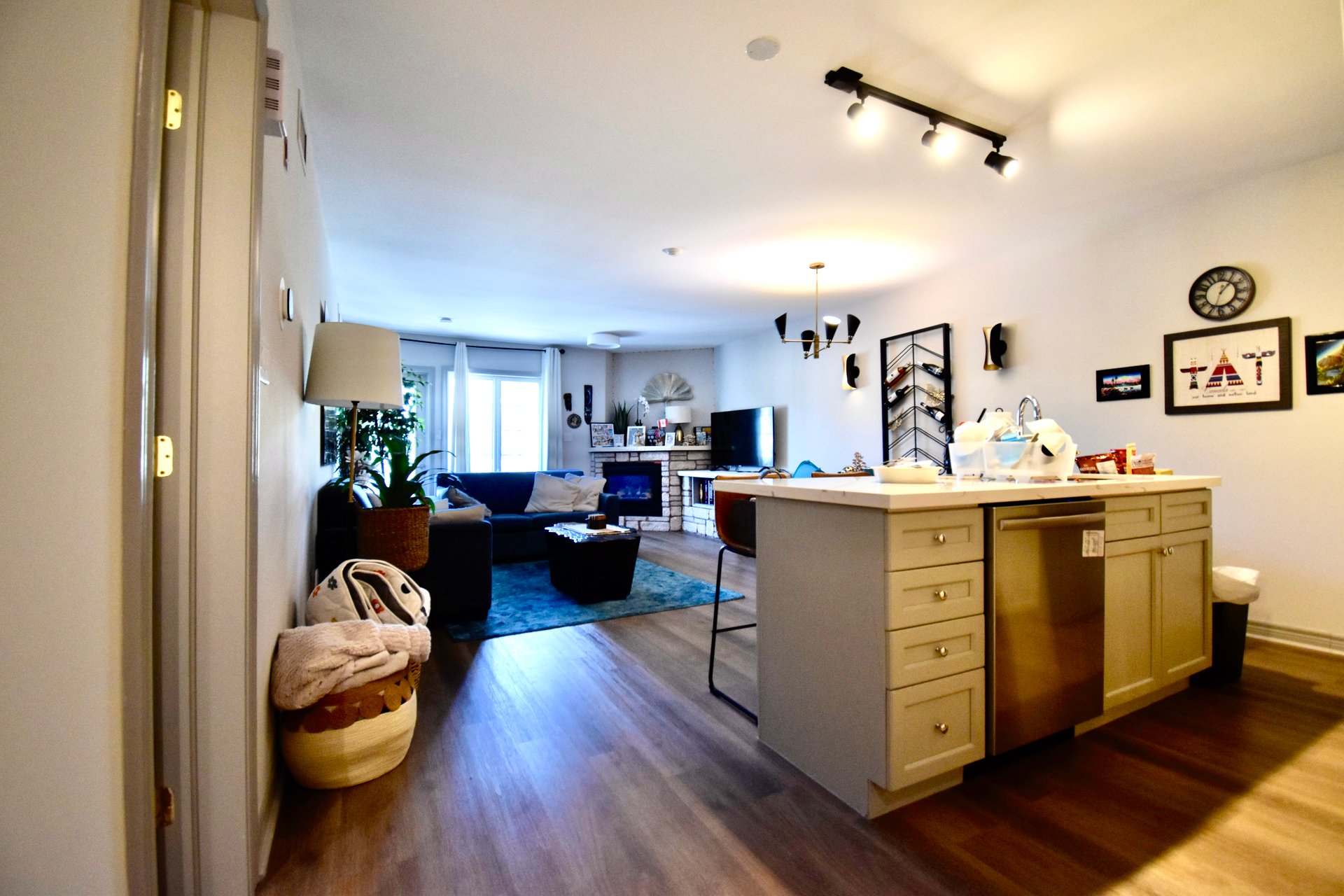 90 Highland Drive Unit: 2948