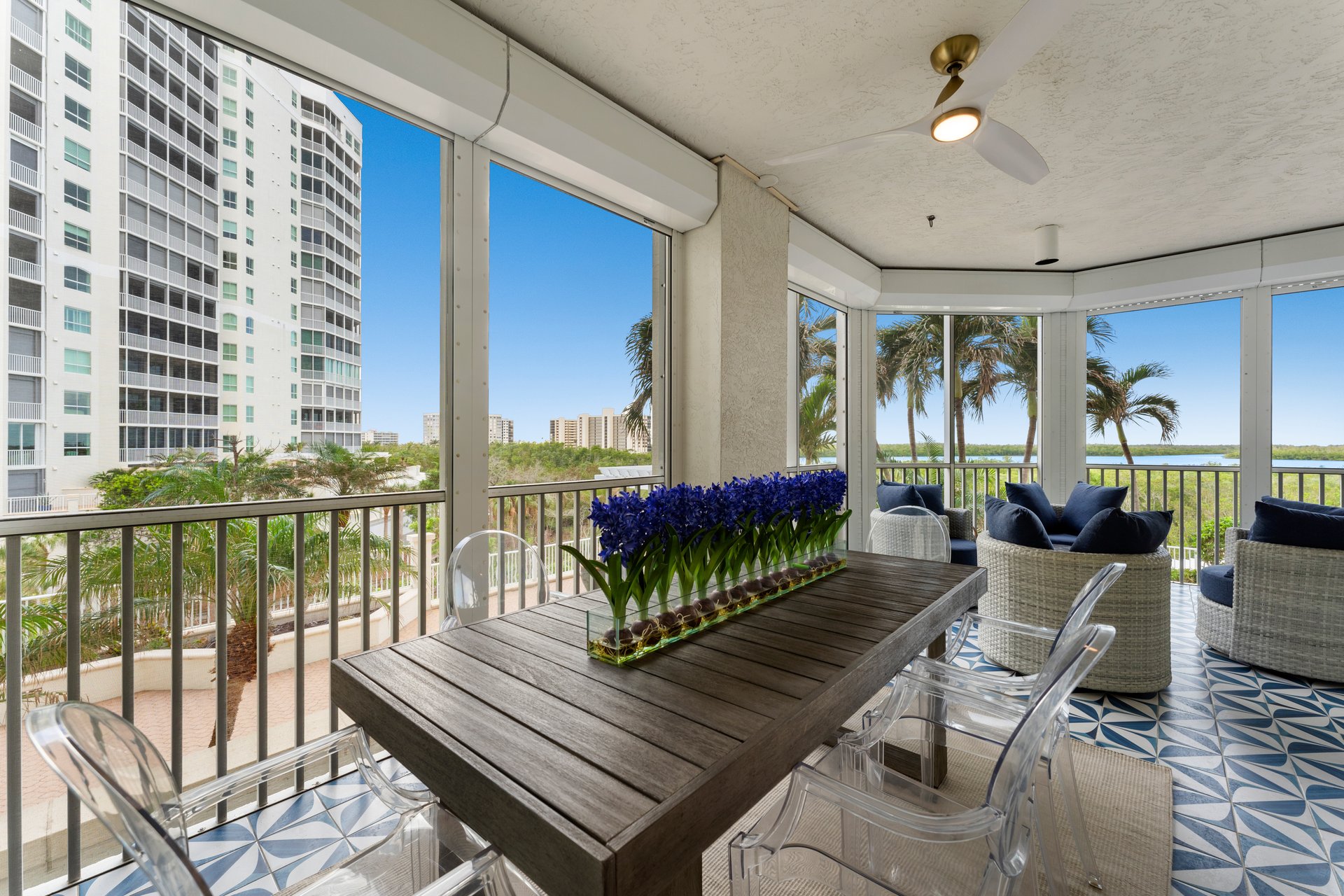 THE DUNES NAPLES