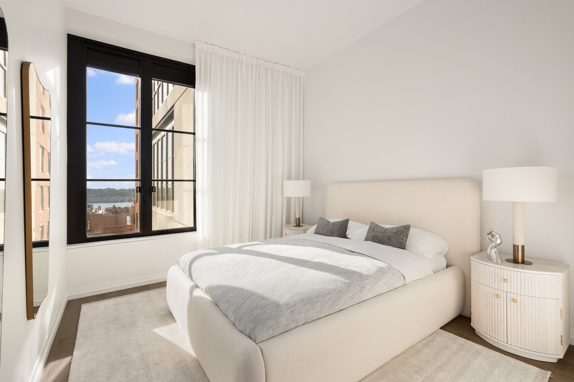 250 West 96th #17E
