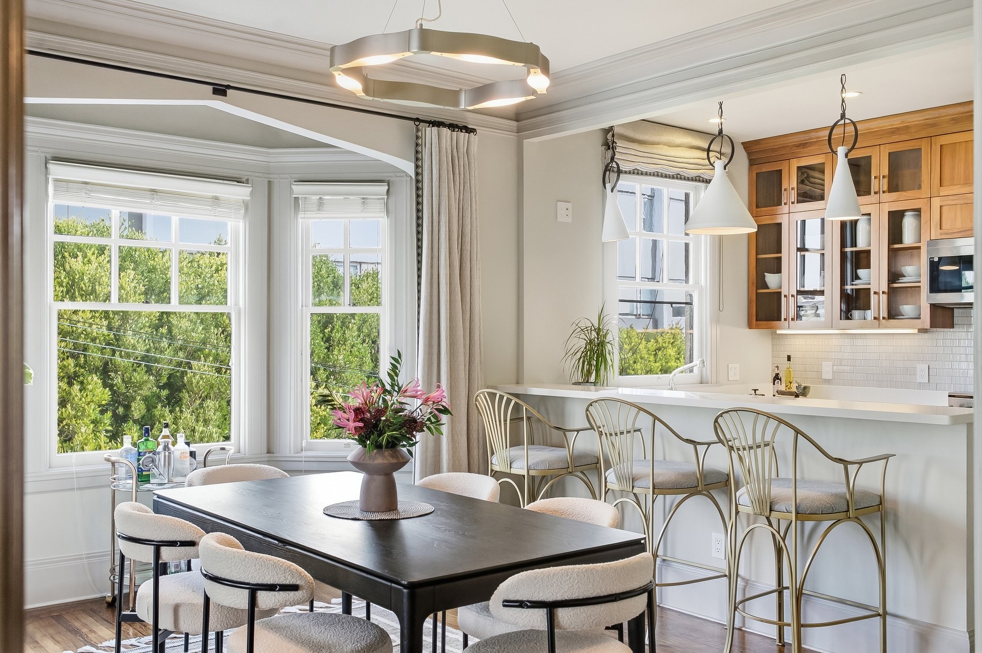  Edwardian Elegance, Reimagined