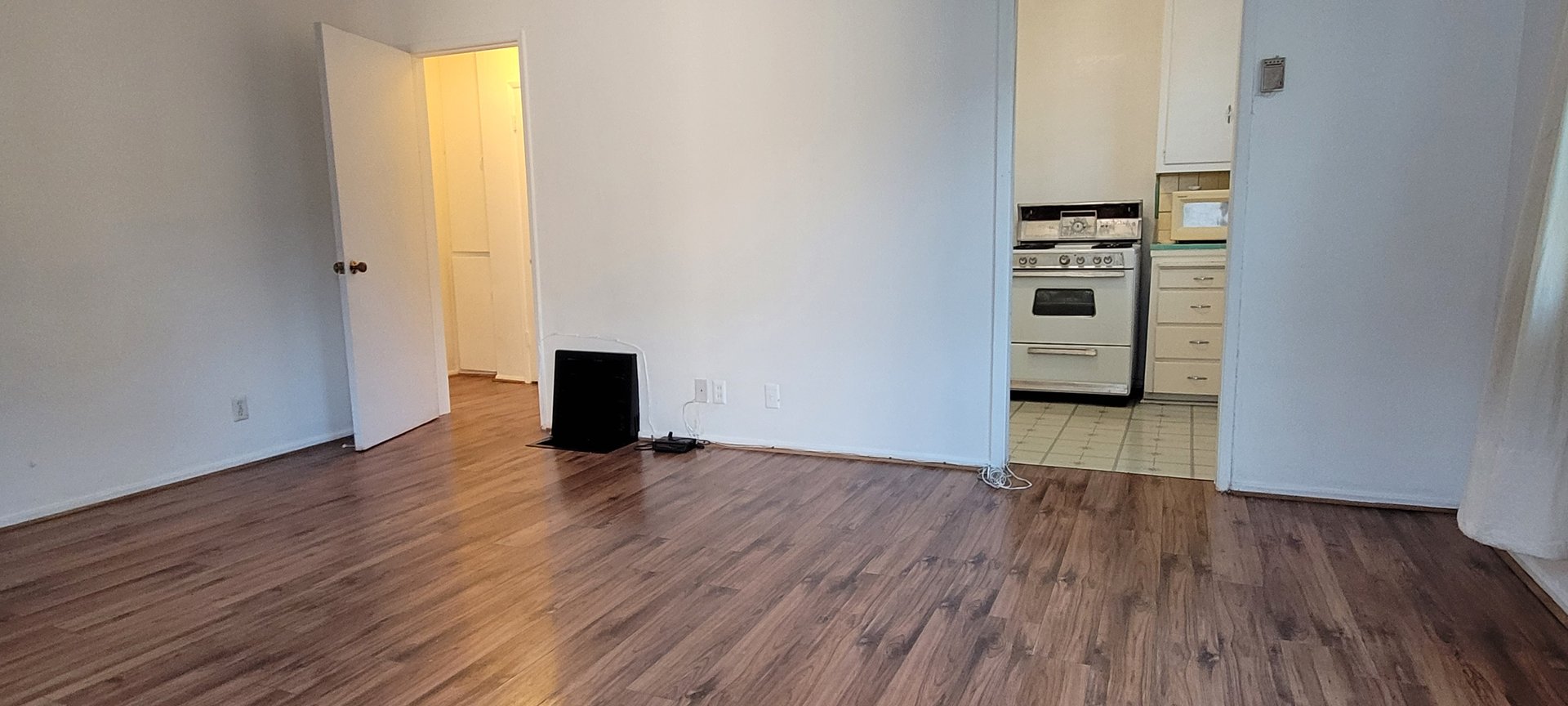 4 Units in Los Angeles