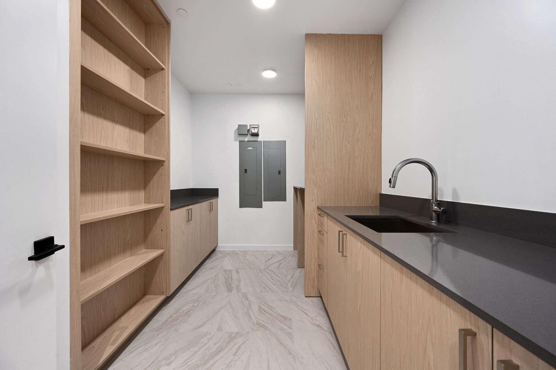 1006 Baylor Street #201