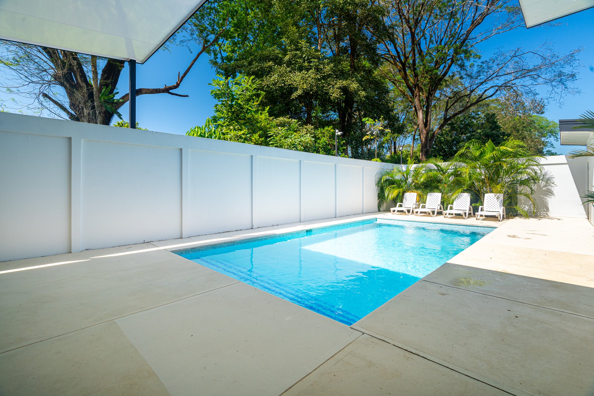 FIRE SALE!!!!! Immaculate New Build with Modern Design & Premium Features
