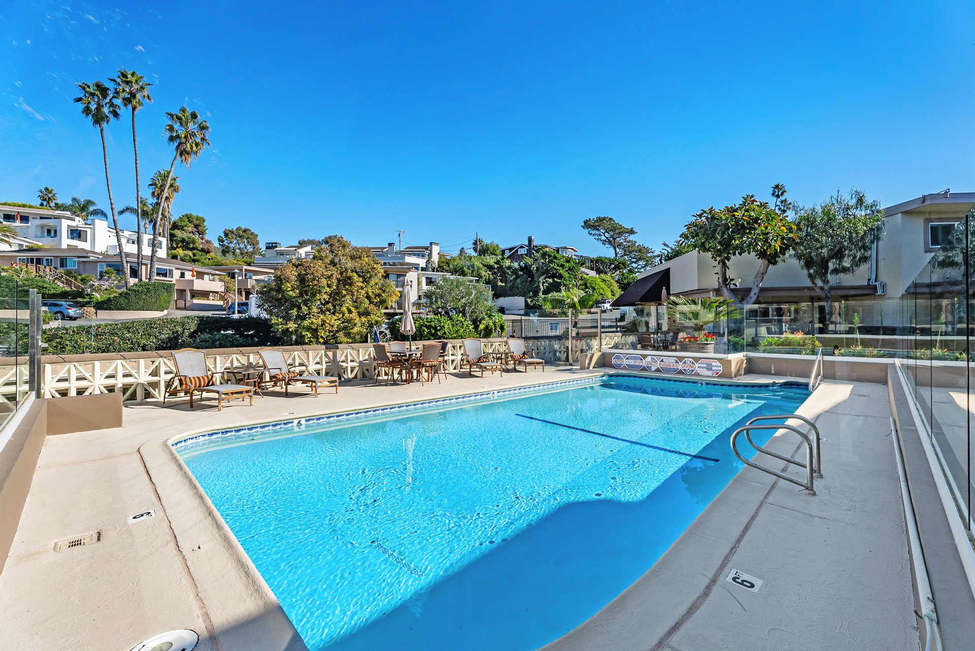 631 Cliff Dr.