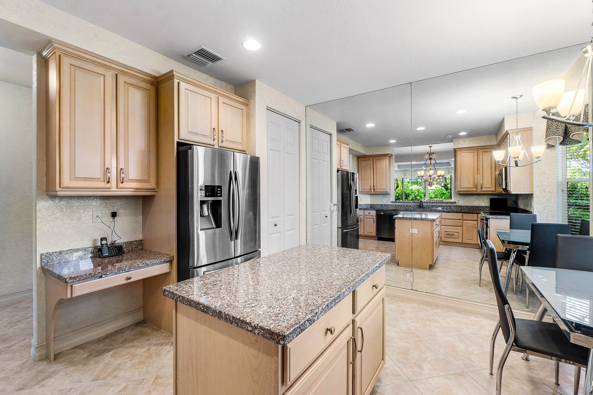 6213 Island Walk A 