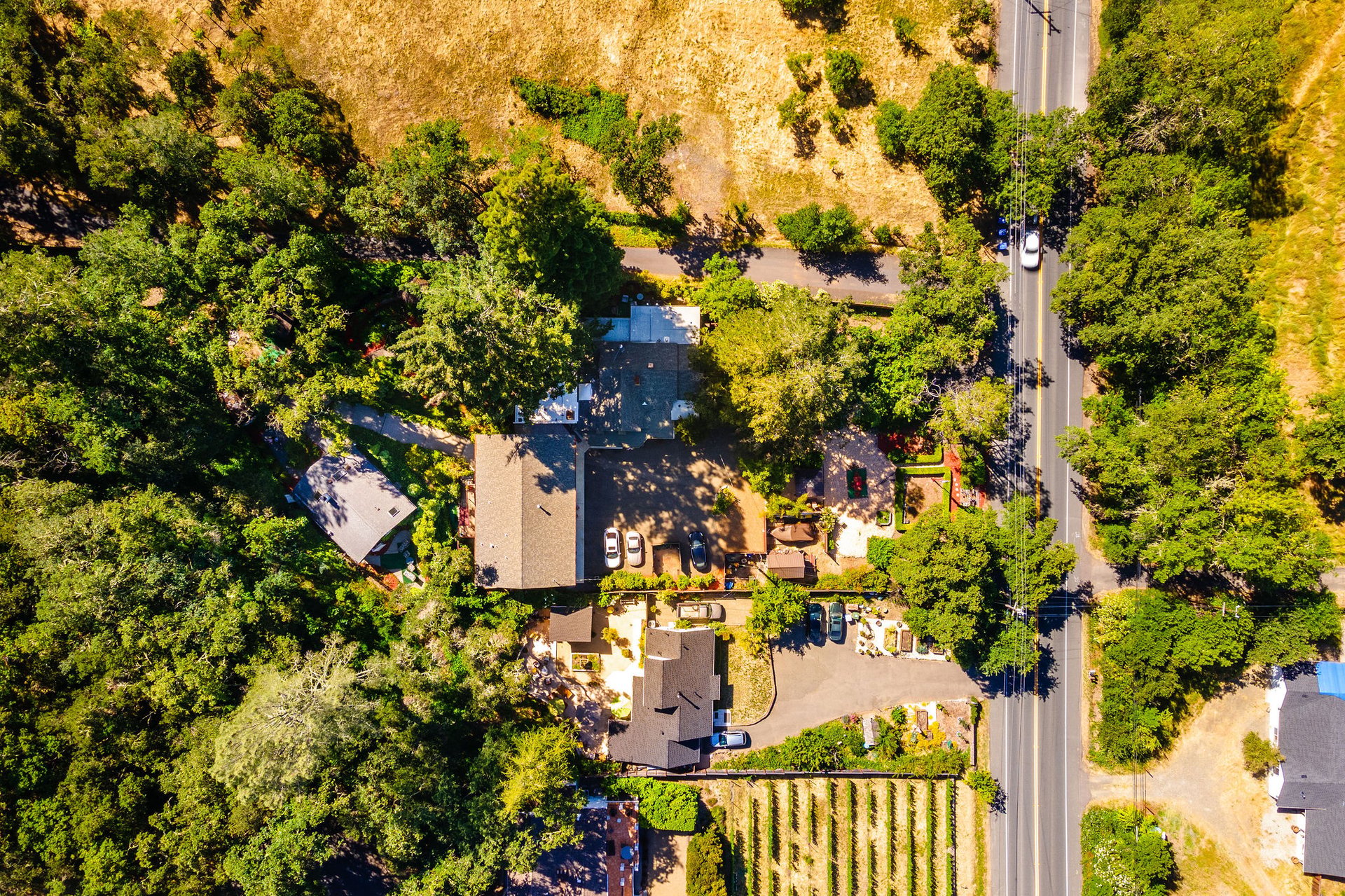 3037 Foothill Blvd