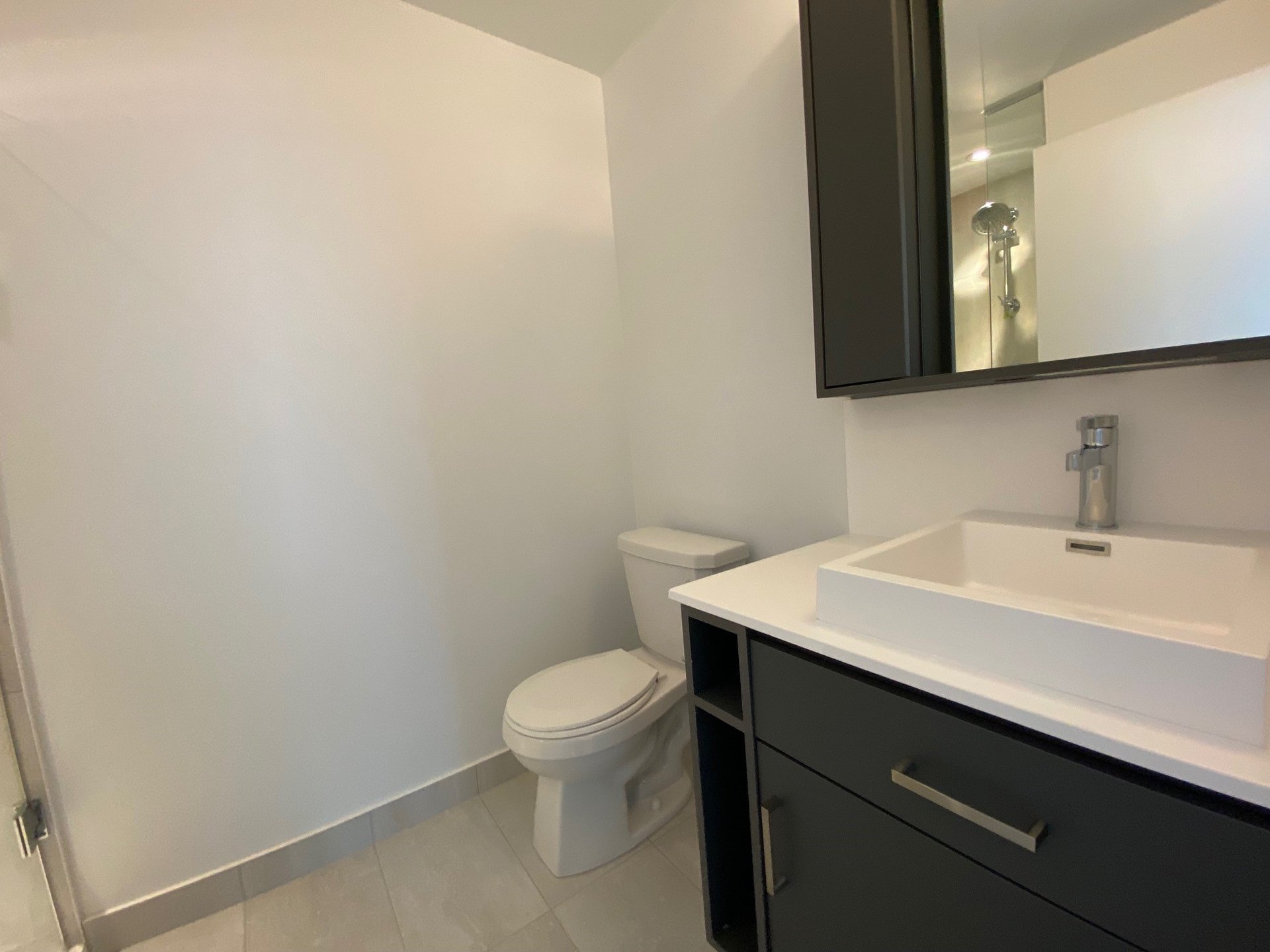 251 Manitoba Street, Toronto Unit: 2208