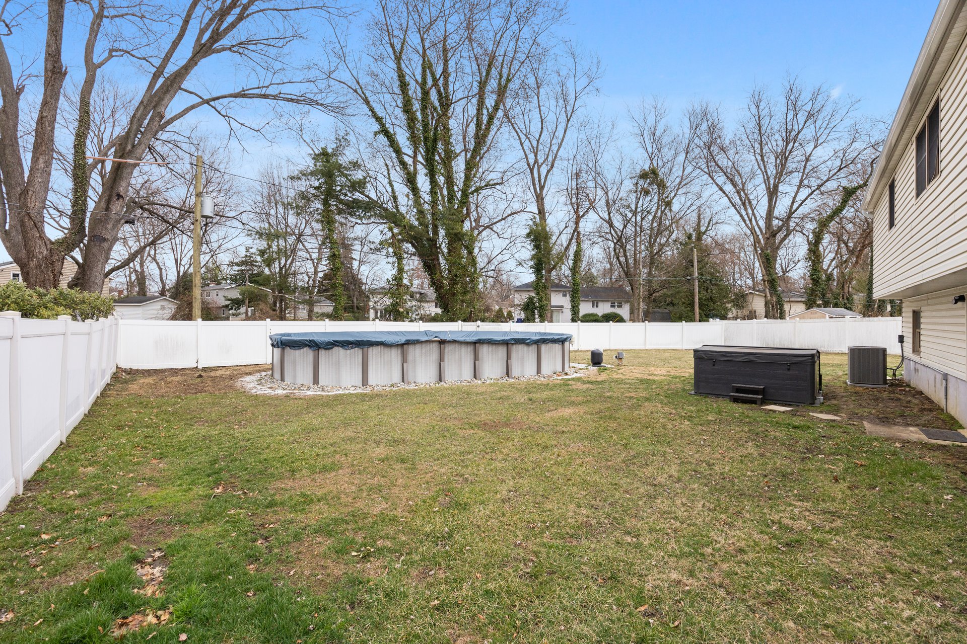  157 Ramblewood Pkwy