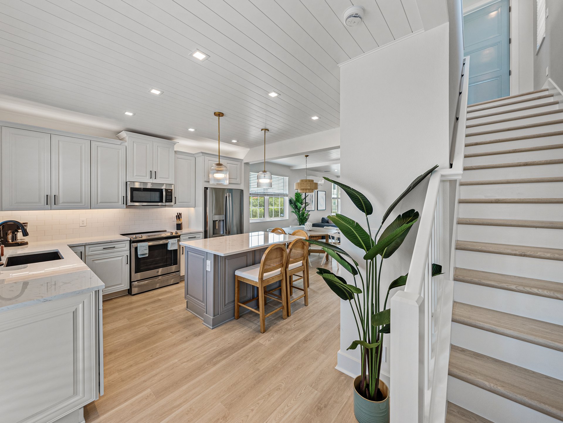 4215 SALTWATER PEARL WAY