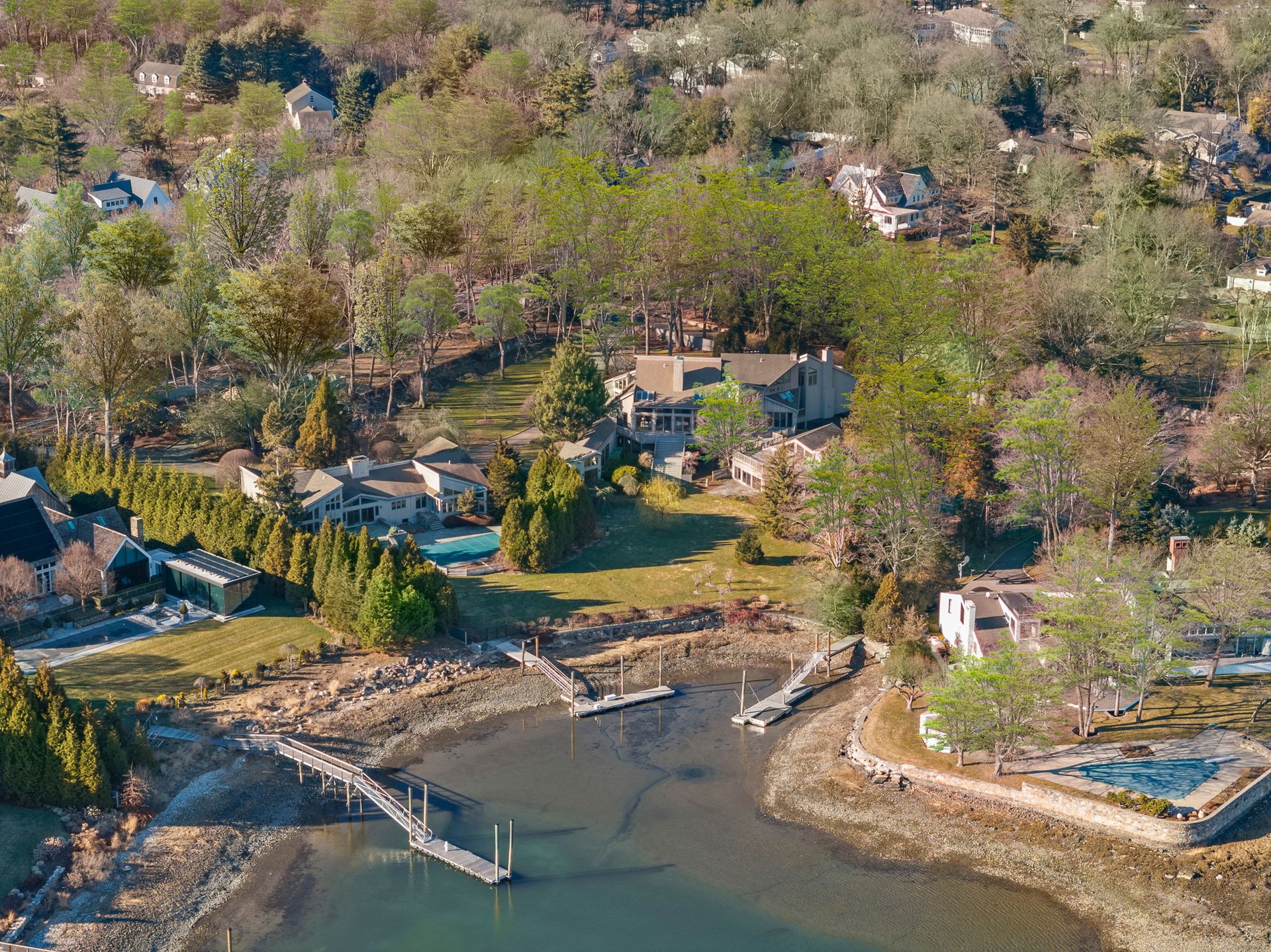 2 Judy Point Lane