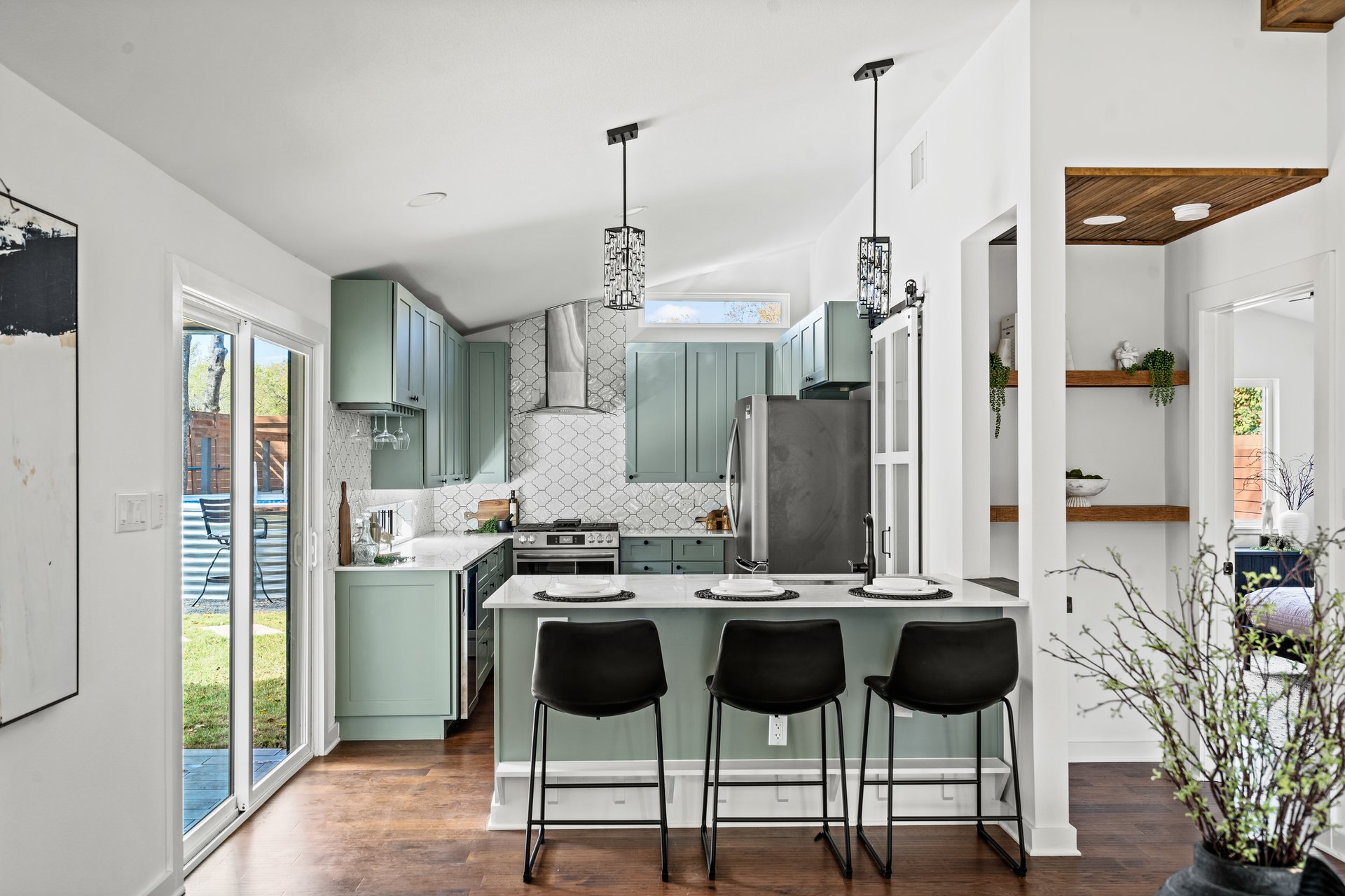 1006 Cherico St