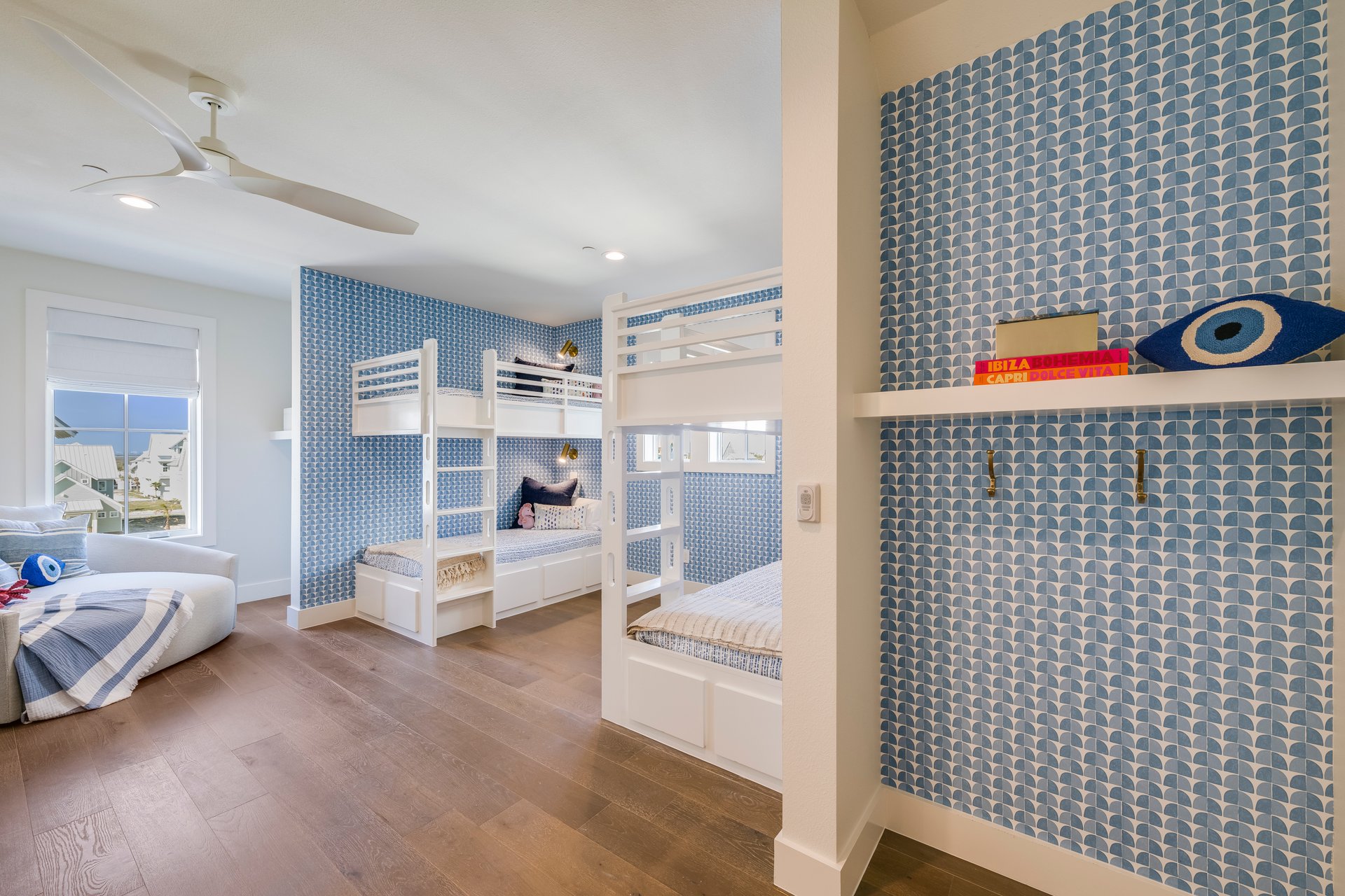 116 Charming Lane, Port Aransas, TX 78373