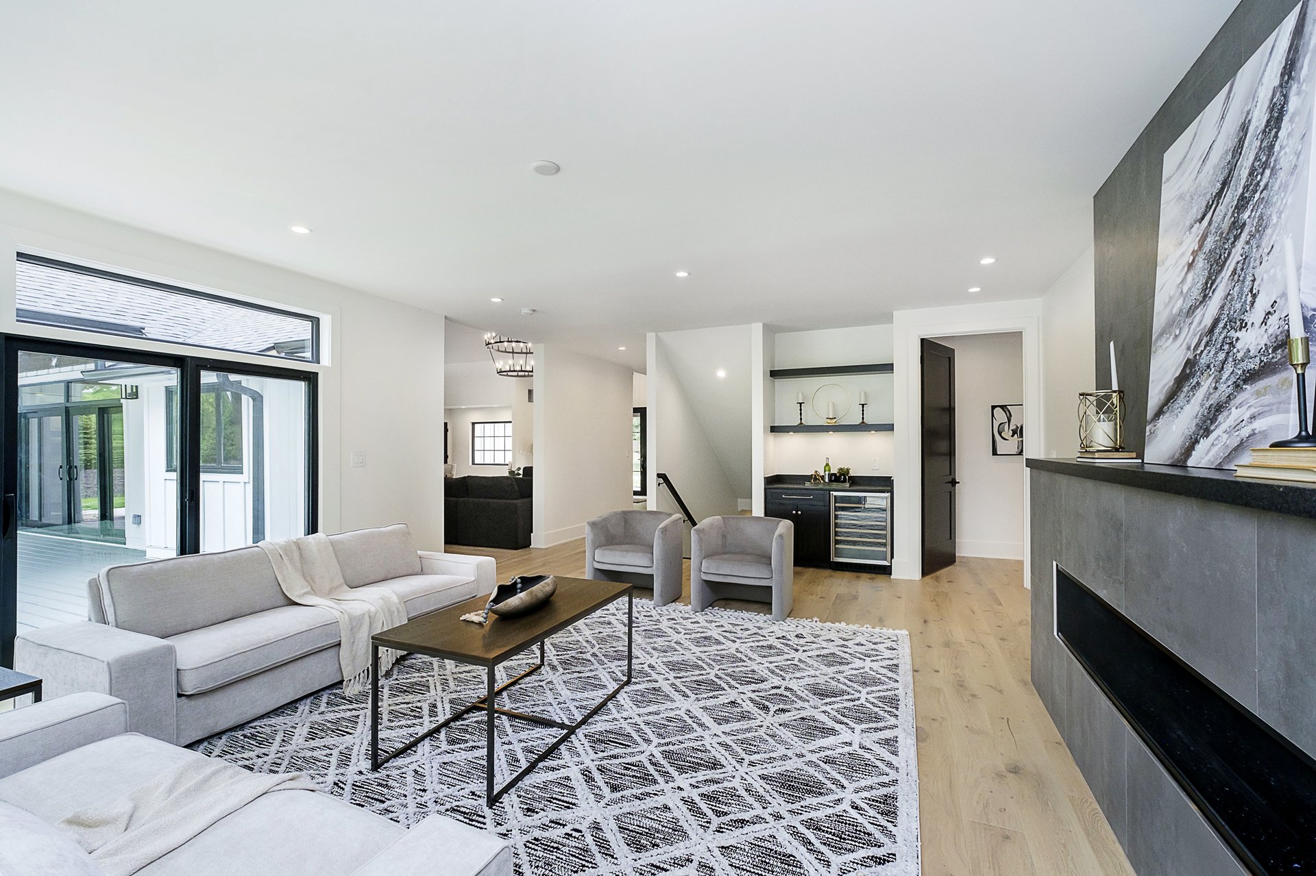1255 W 161st Street