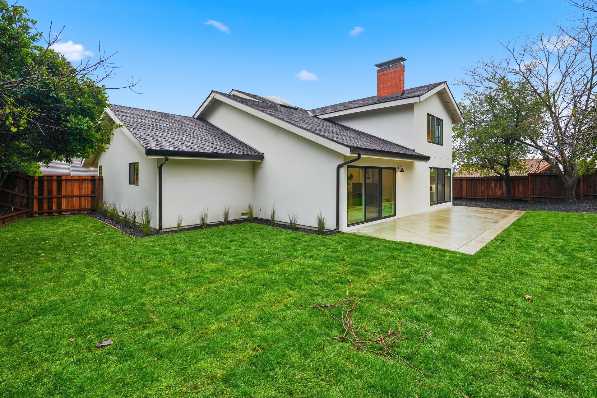 1044 Geronimo Ct